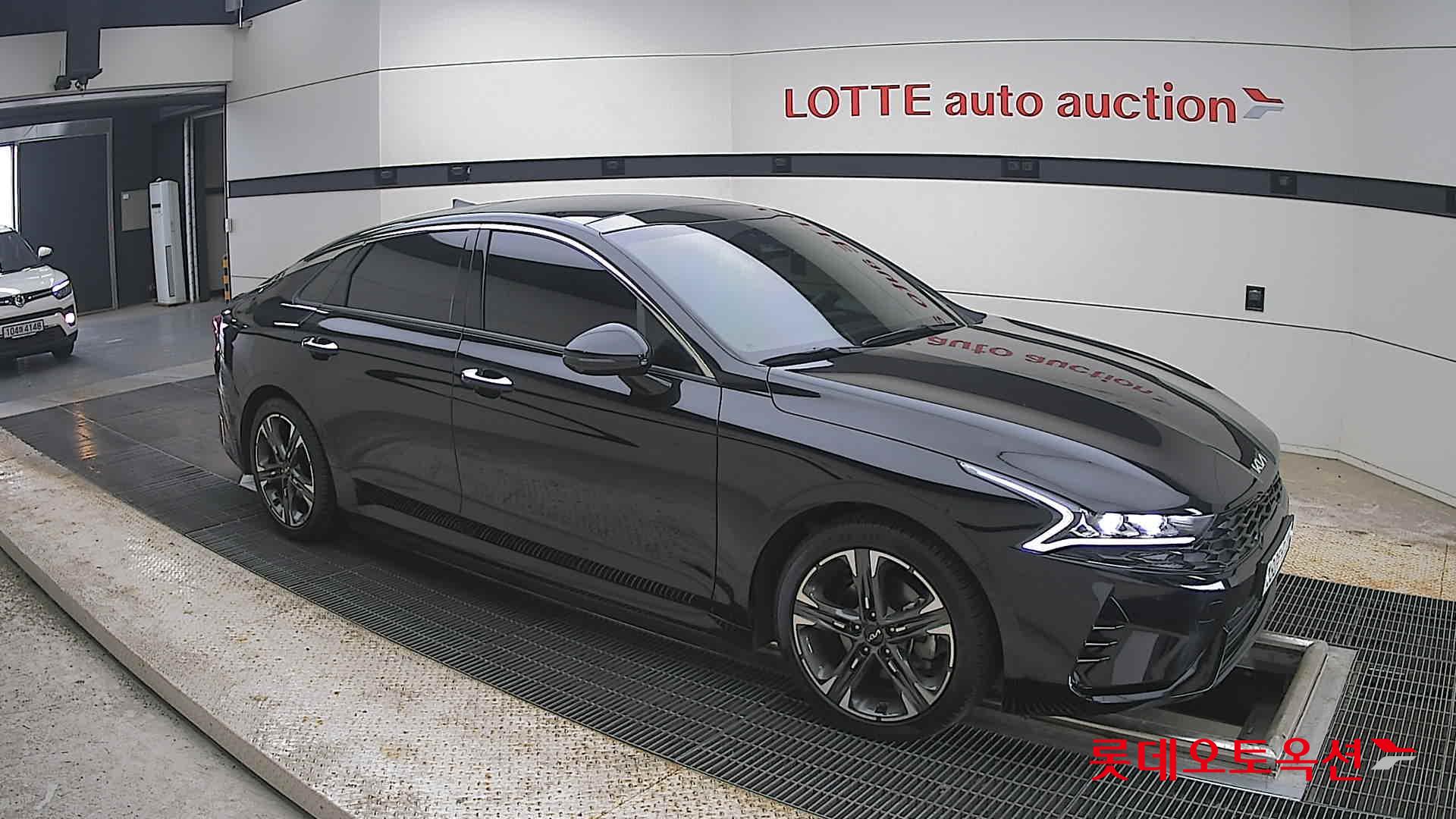 2023 - kia k5