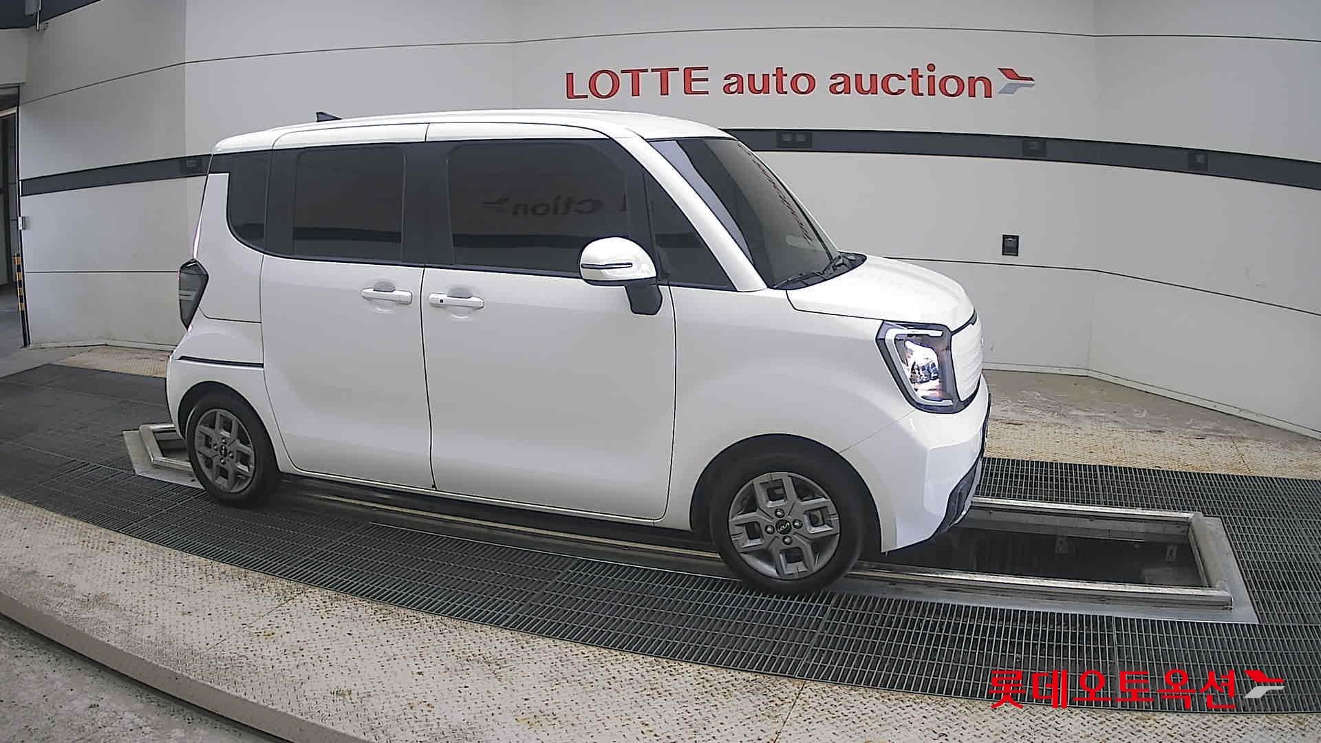 2024 - kia ray