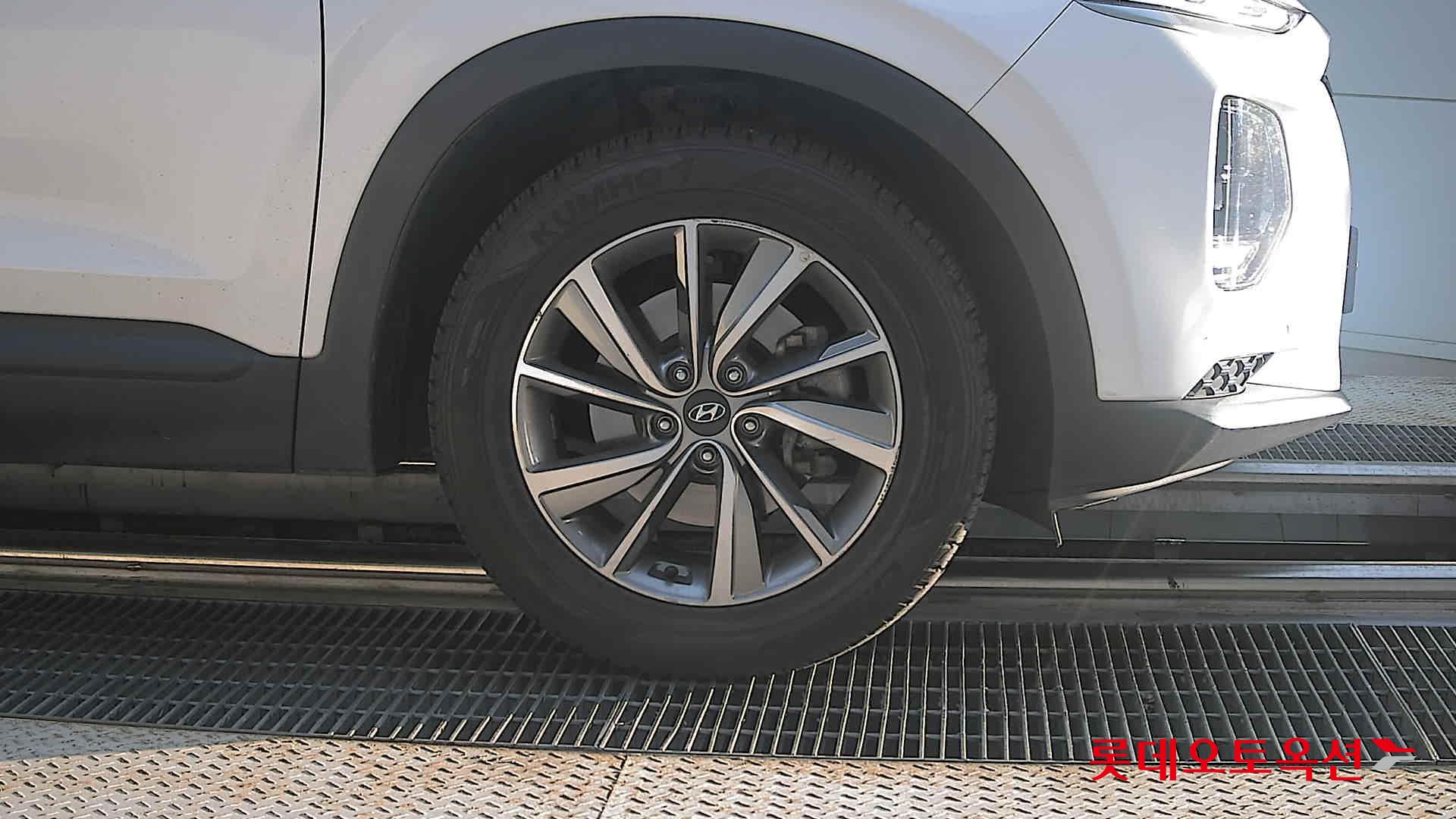 2019 - hyundai santafe