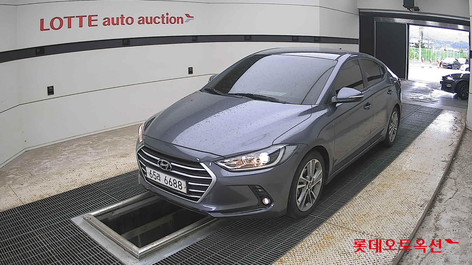 2018 - hyundai avante