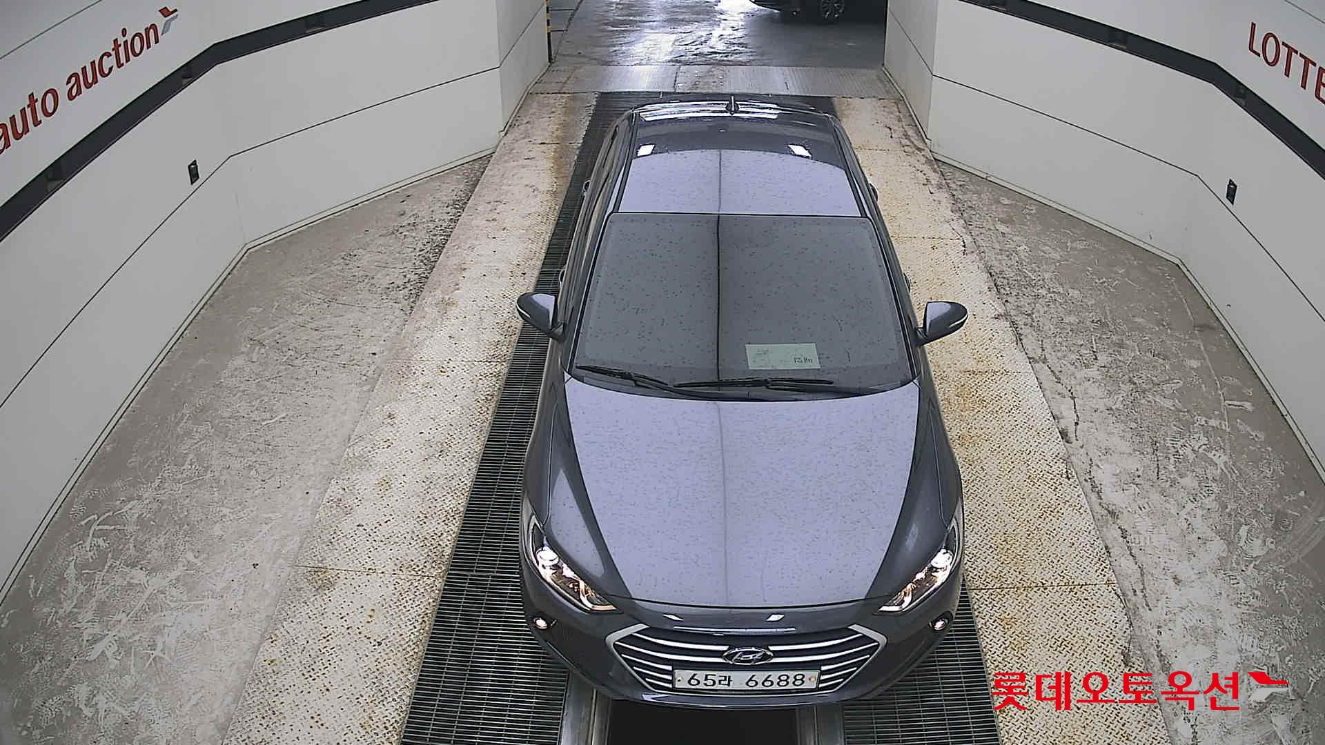 2018 - hyundai avante