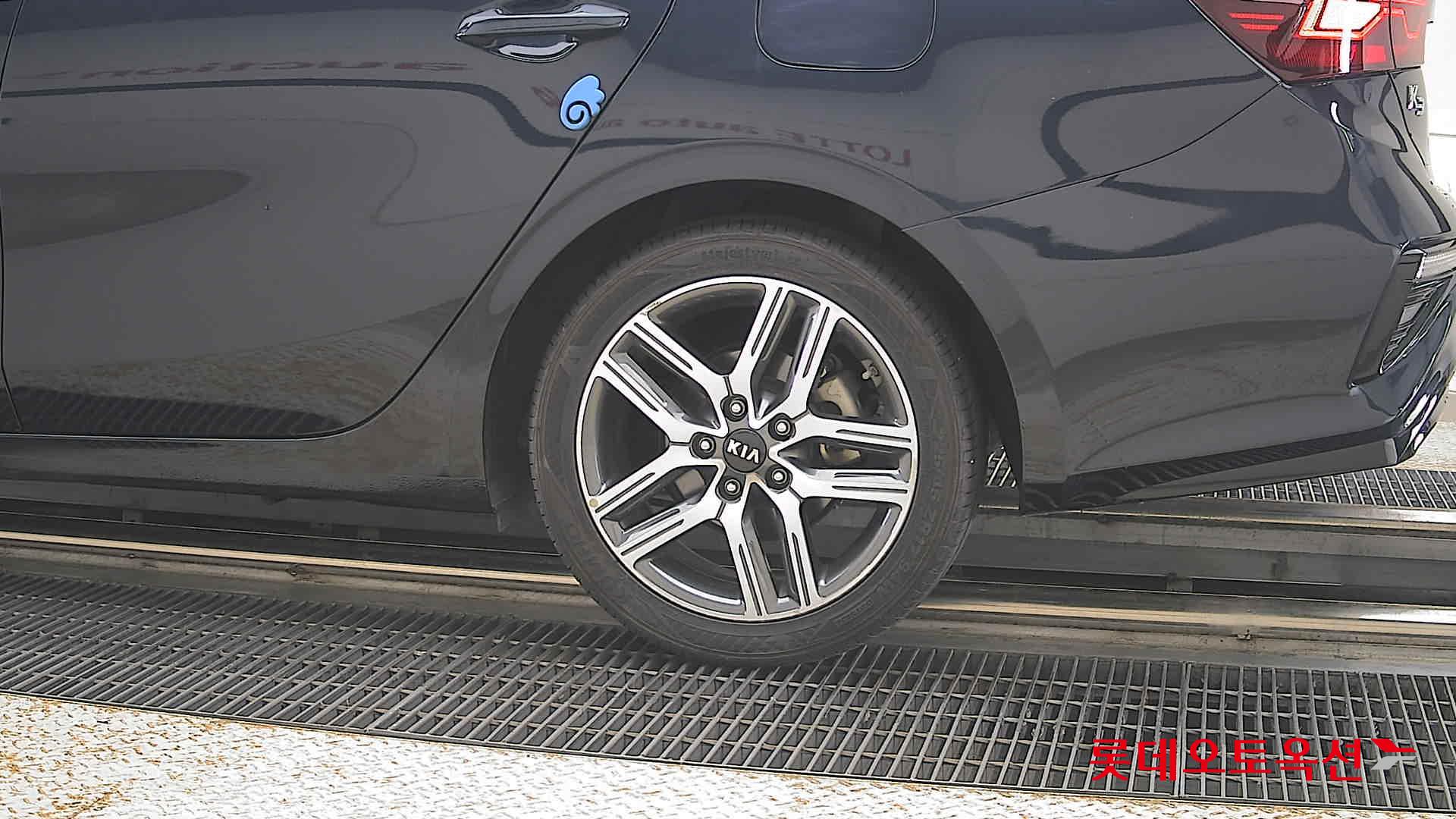 2019 - kia k3