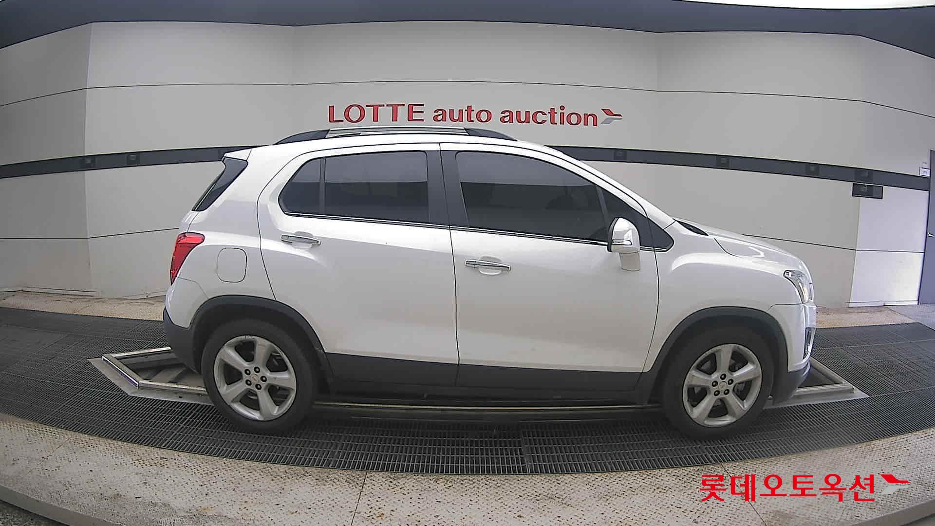2015 - chevrolet trax