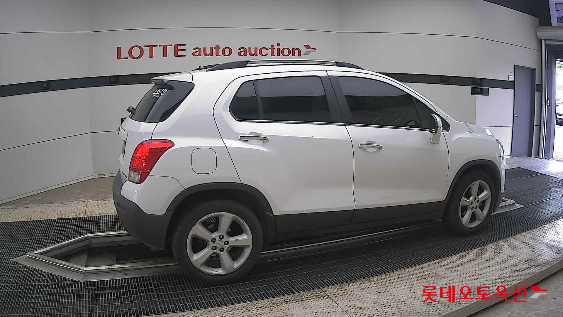 2015 - chevrolet trax