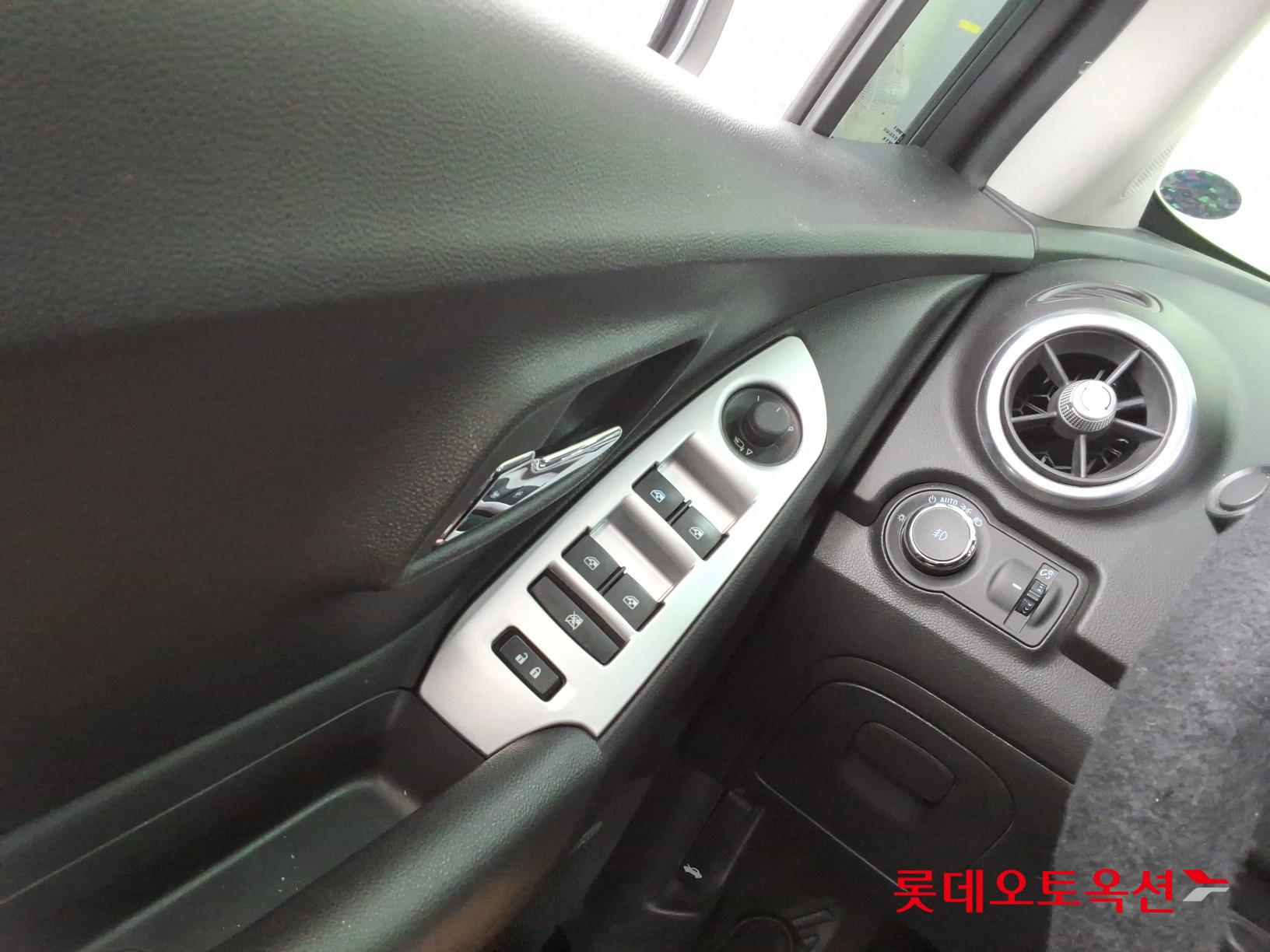2015 - chevrolet trax