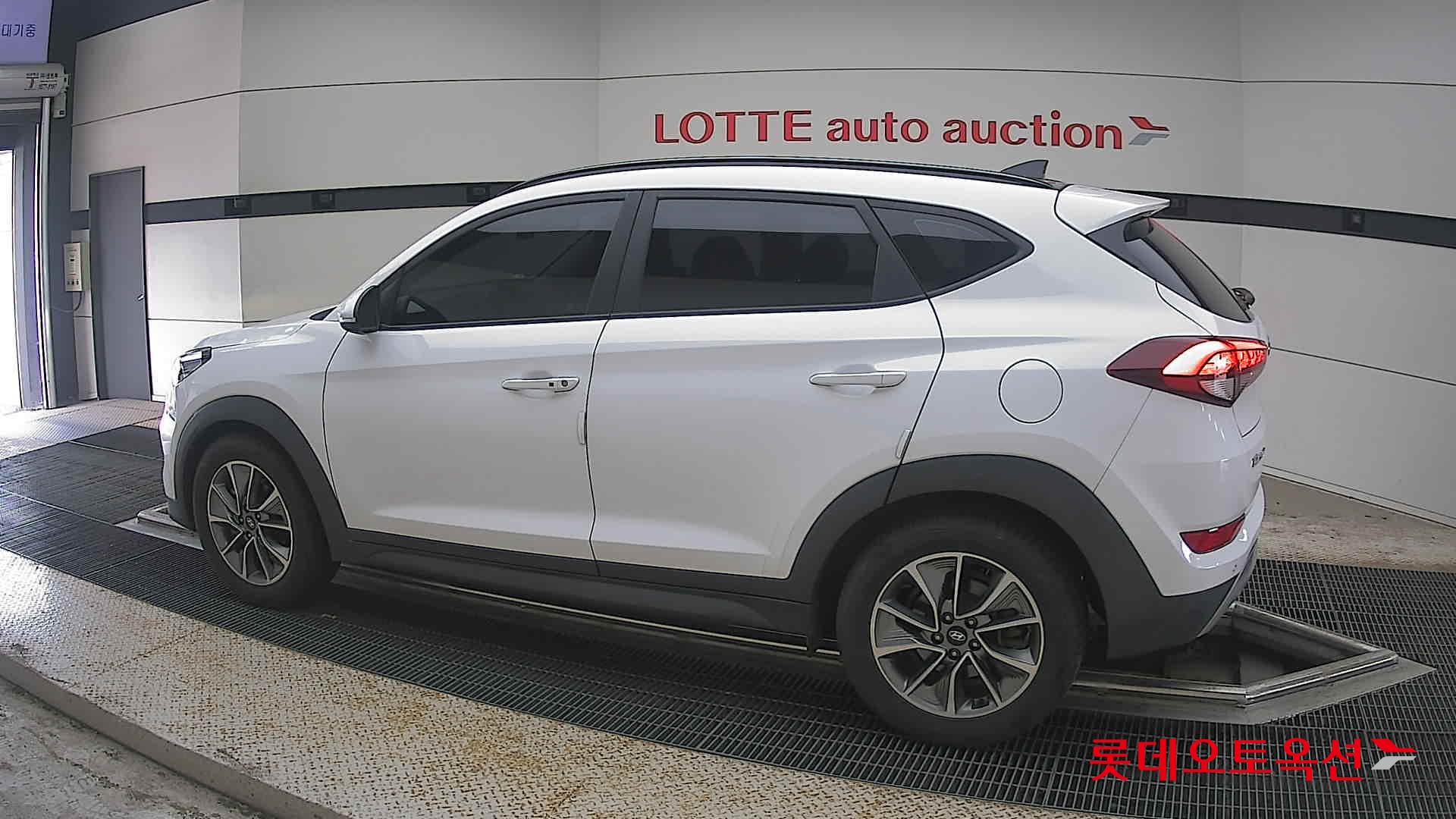 2018 - hyundai tucson