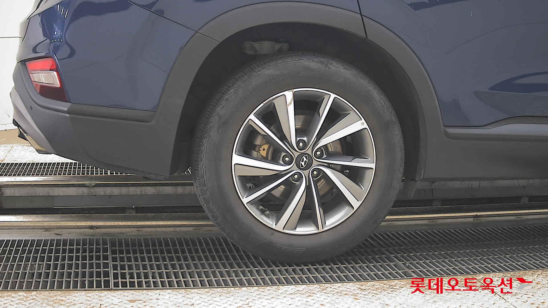 2019 - hyundai santafe