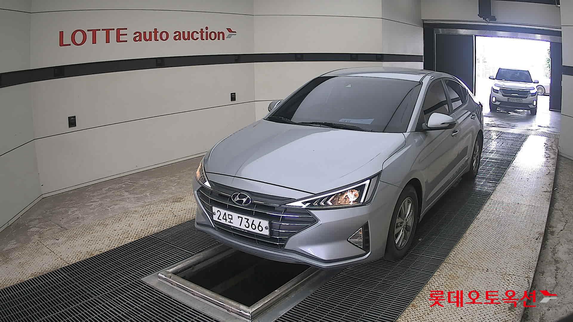 2020 - hyundai avante