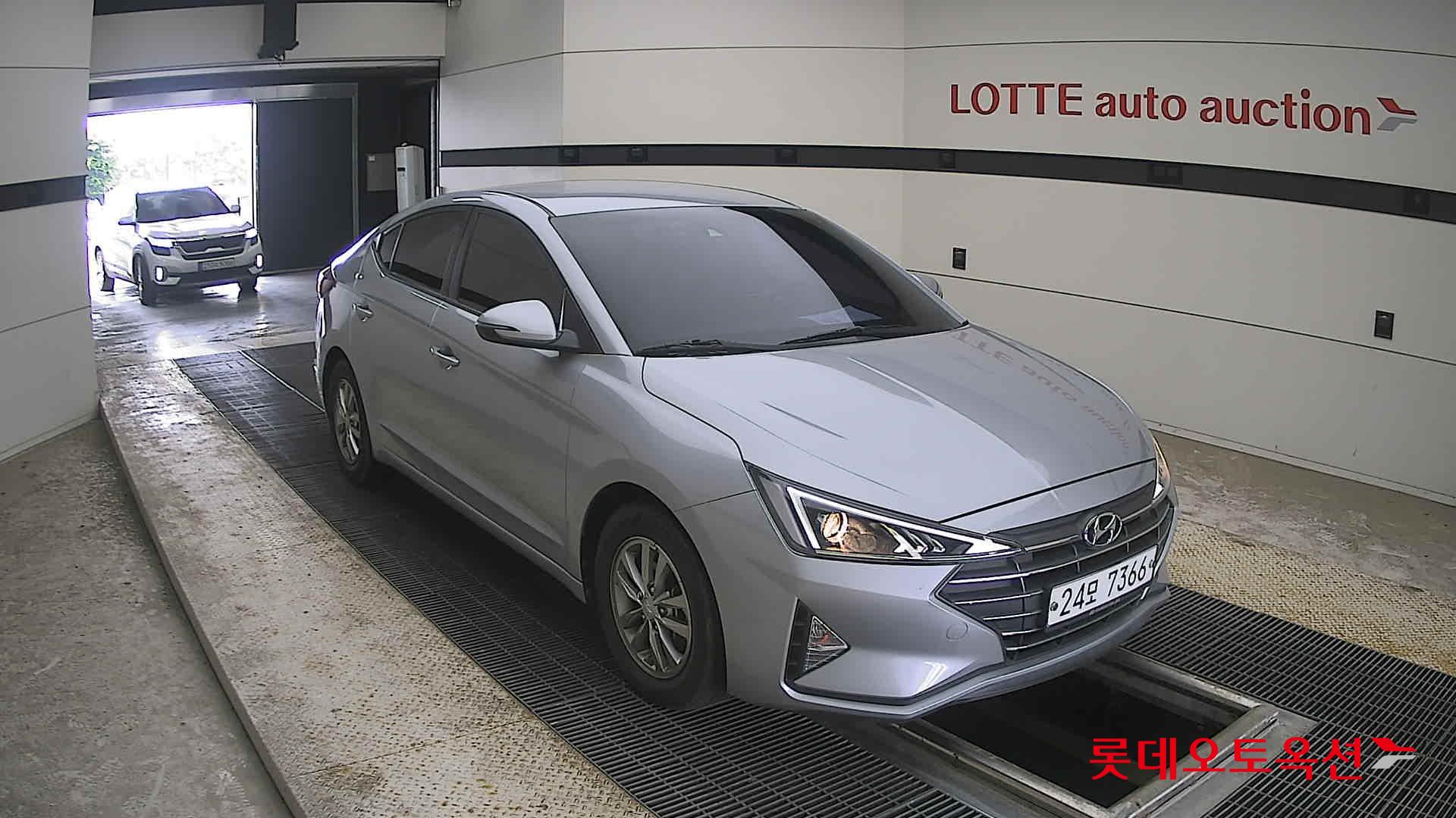 2020 - hyundai avante