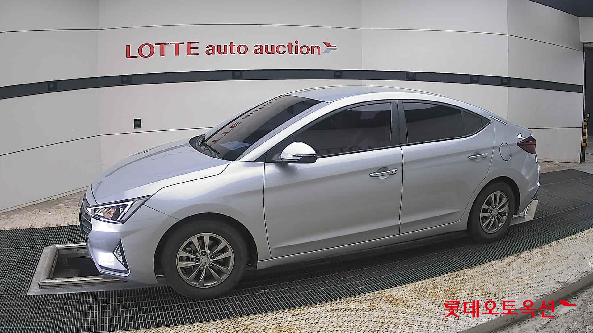 2020 - hyundai avante