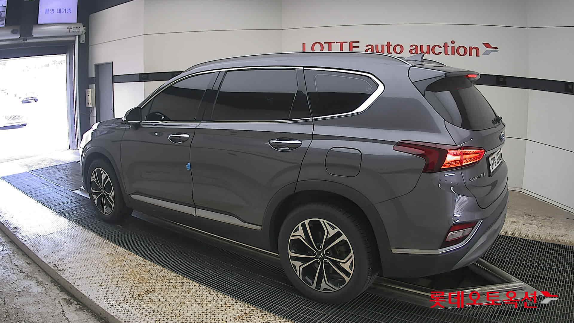 2019 - hyundai santafe