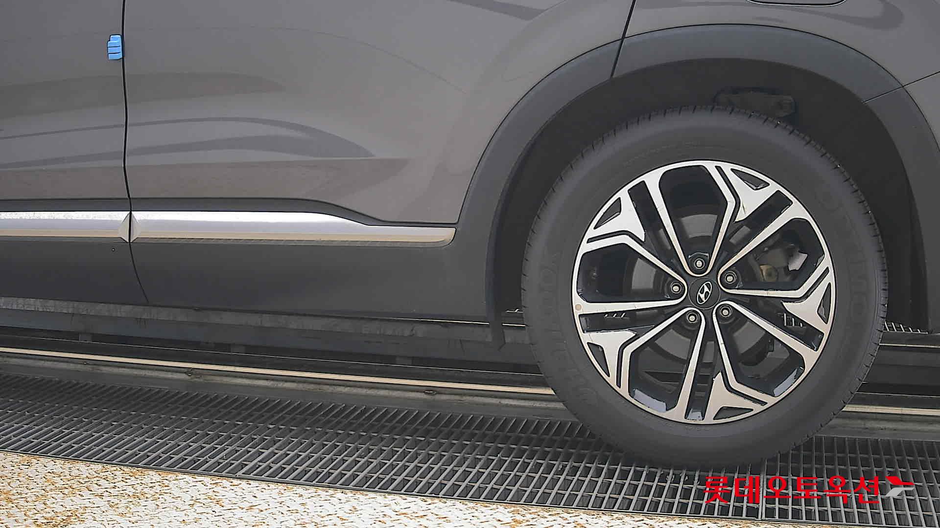 2019 - hyundai santafe