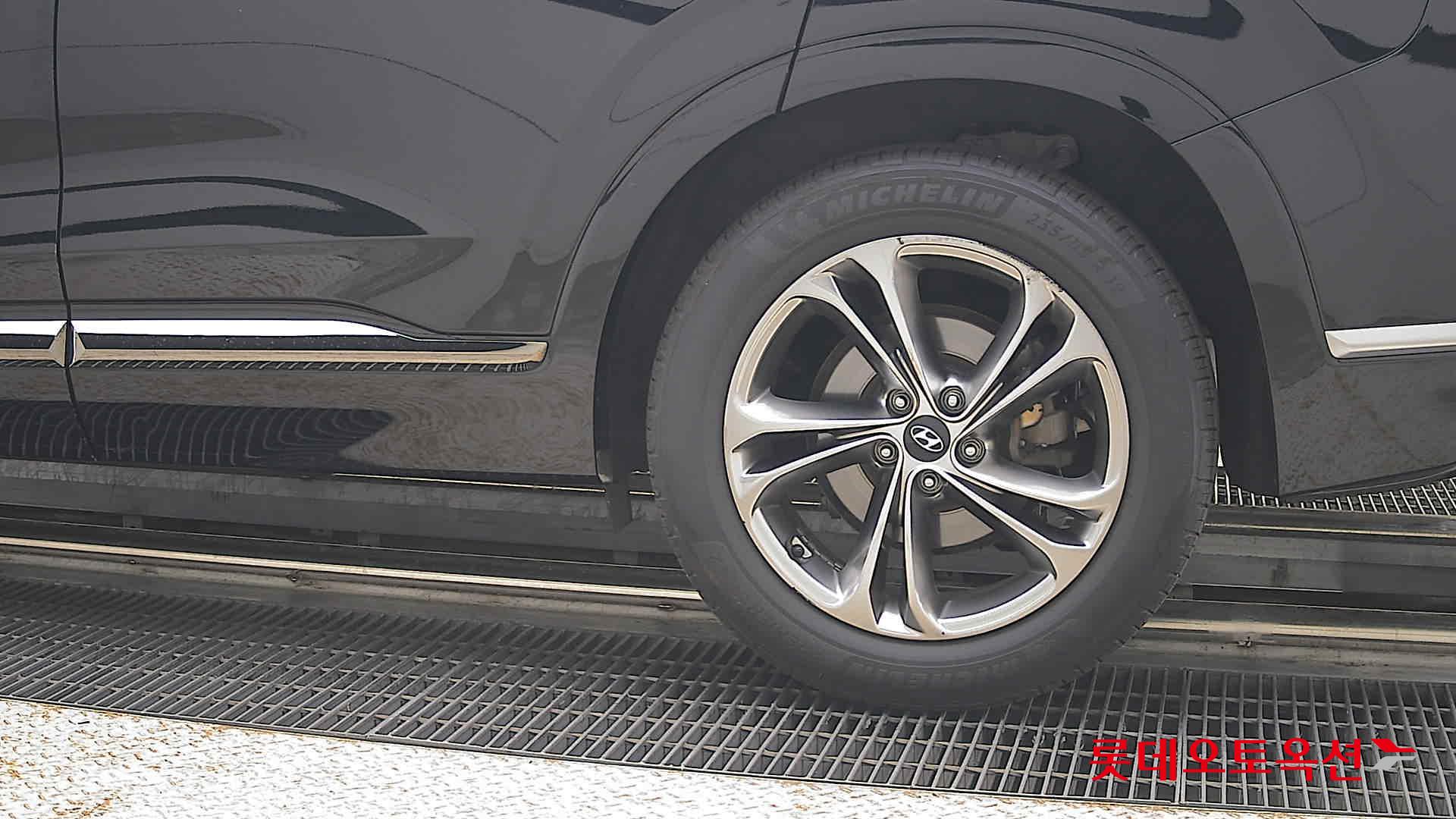 2020 - hyundai santafe