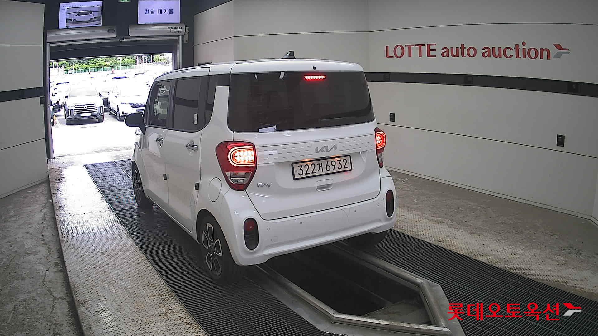 2022 - kia ray