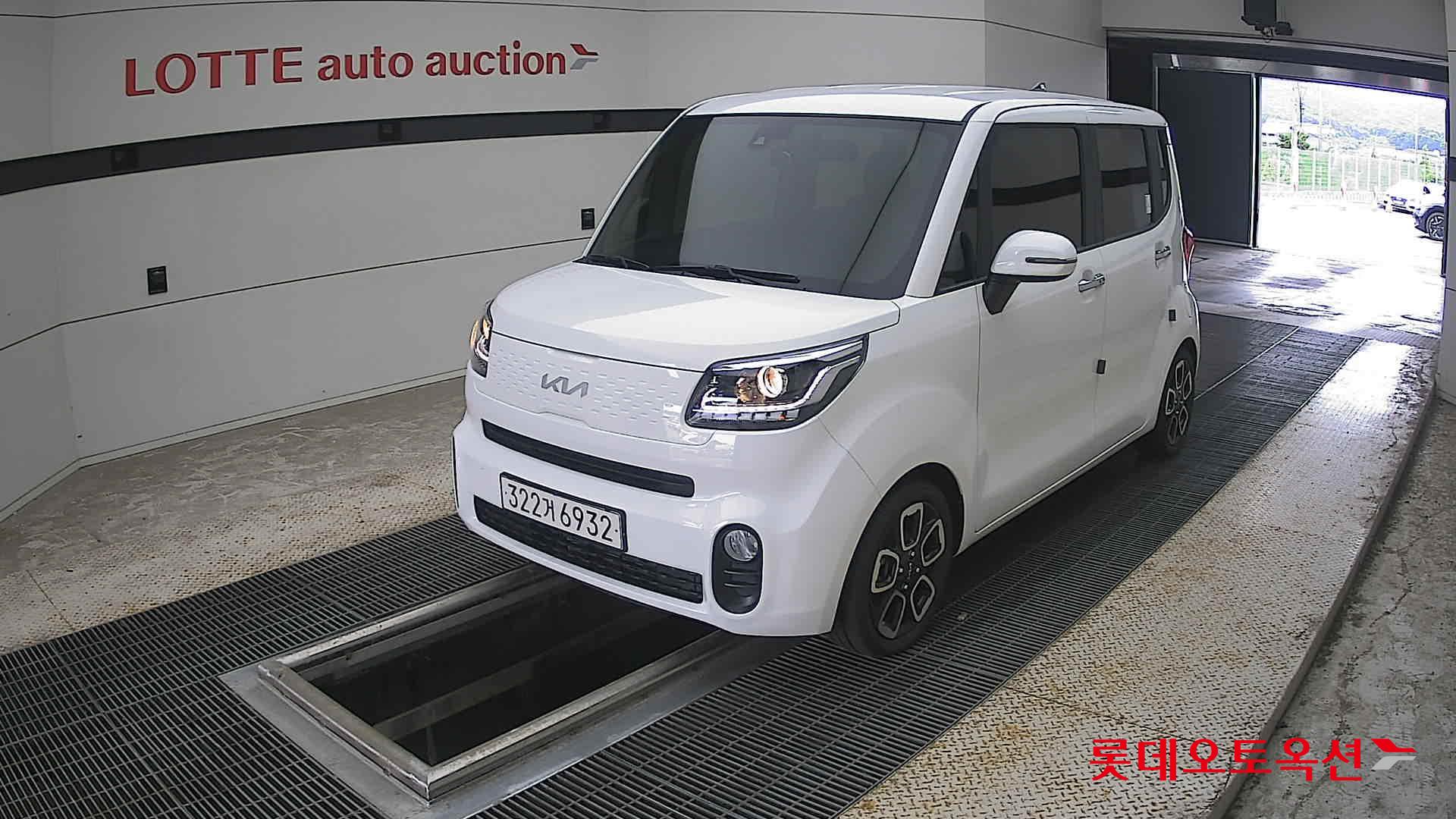2022 - kia ray