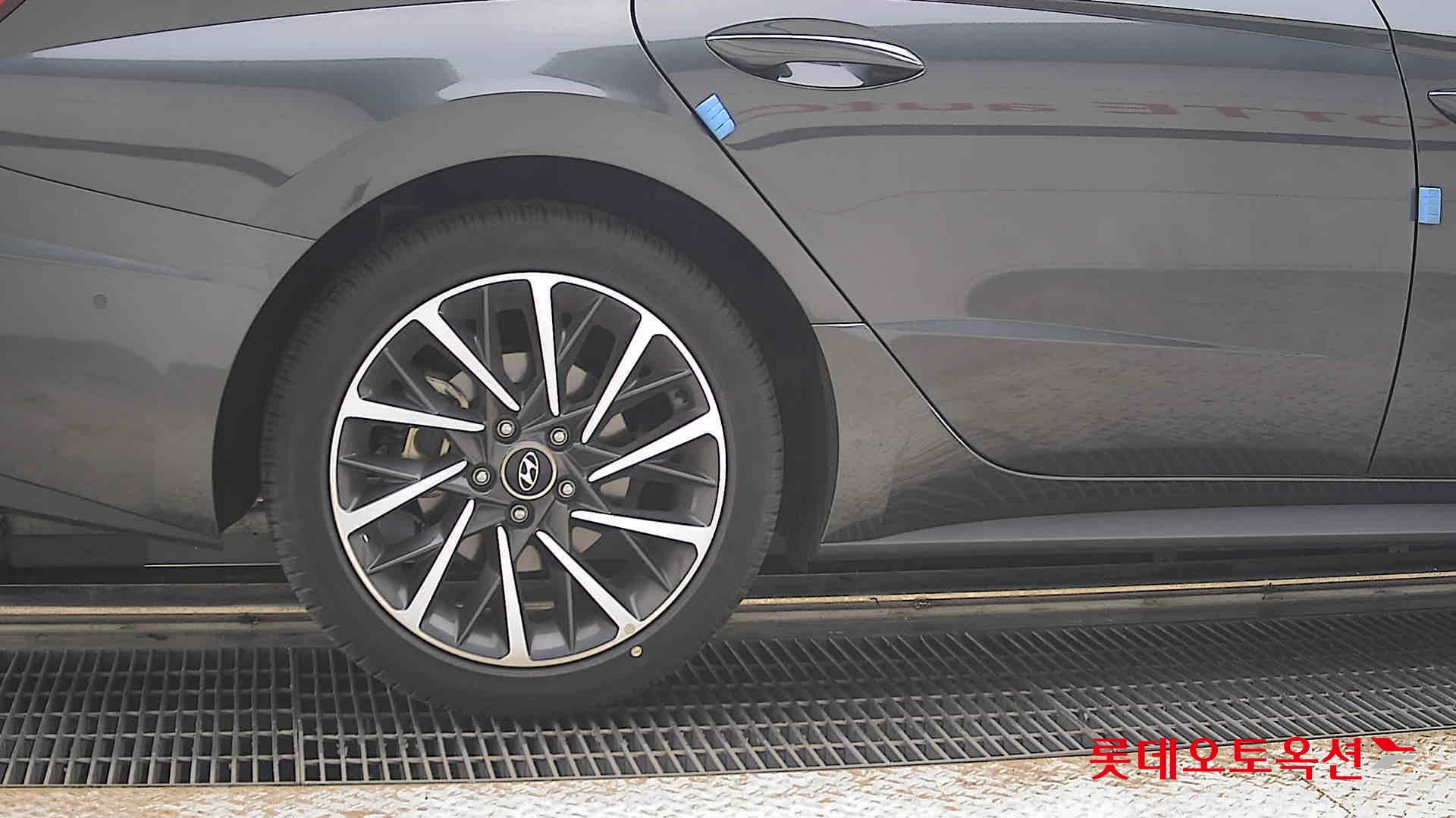 2020 - hyundai sonata