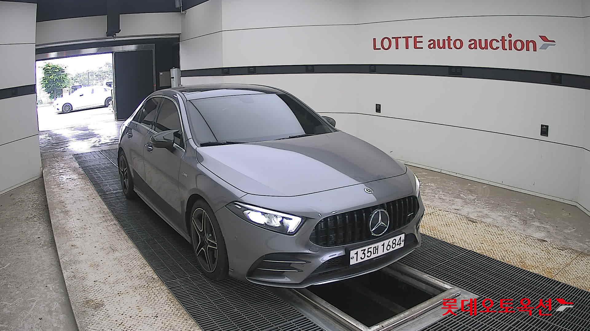 2021 - unknown a amg 35 4m