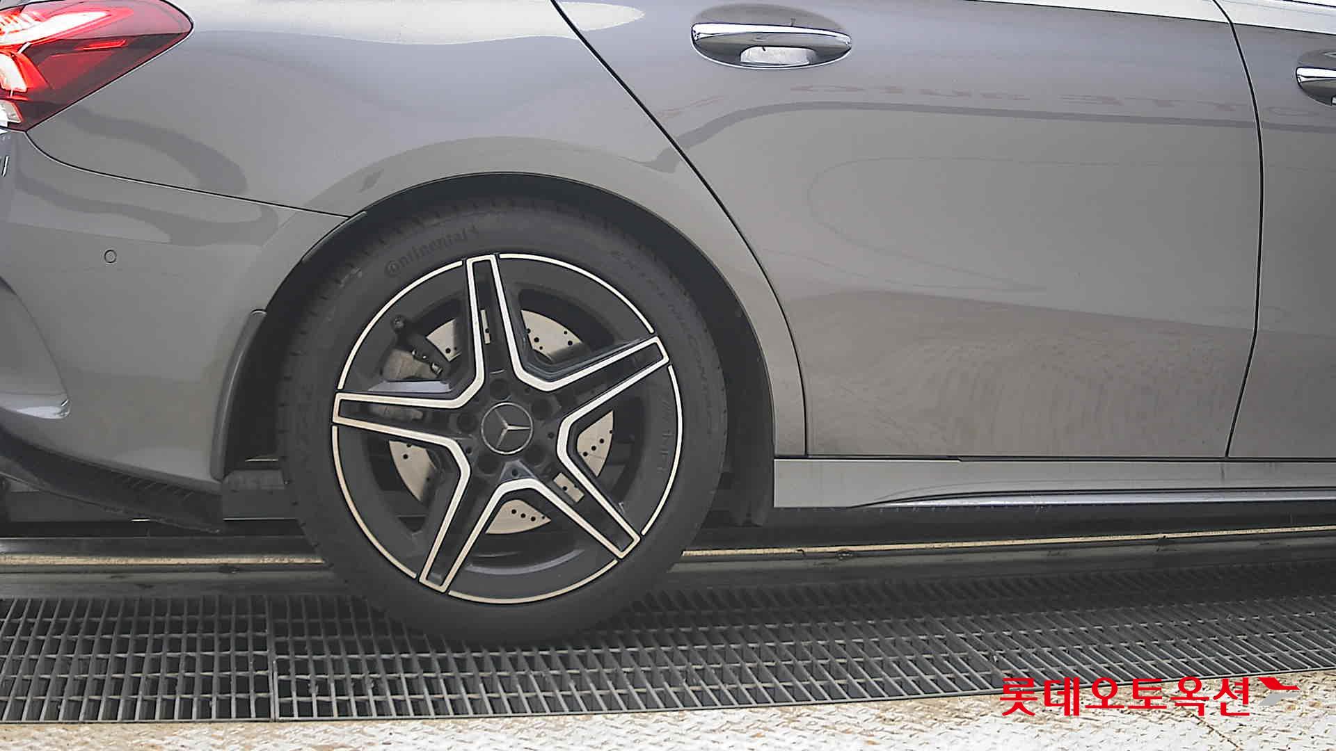 2021 - unknown a amg 35 4m