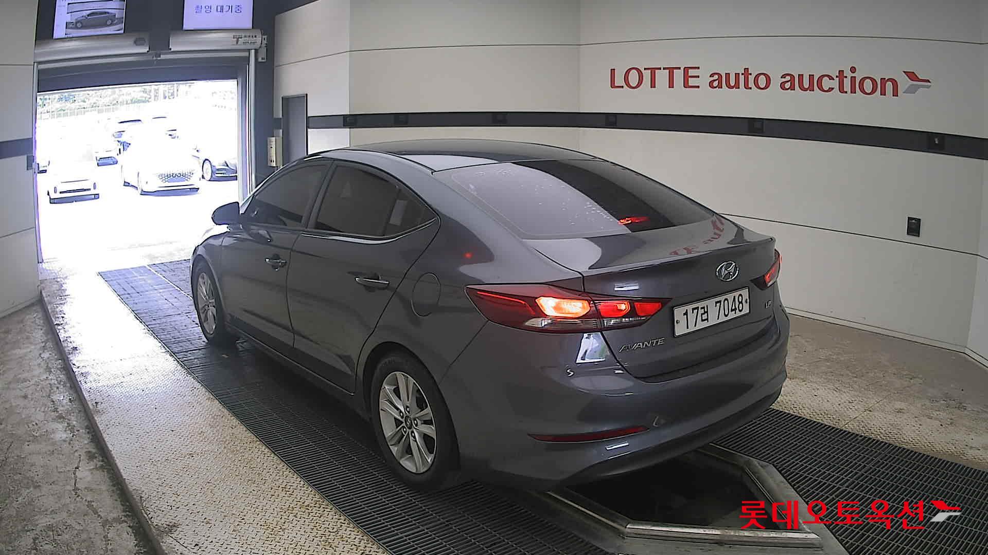 2016 - hyundai avante