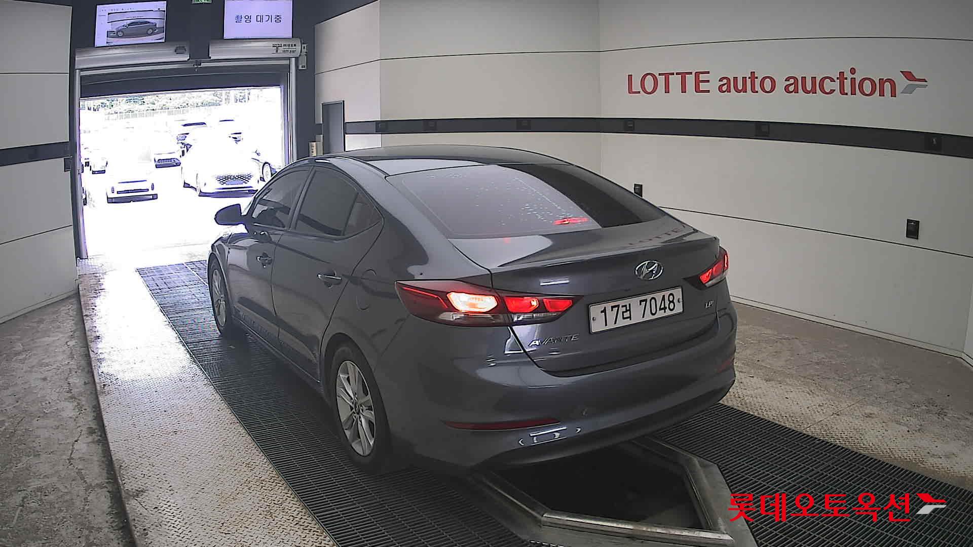 2016 - hyundai avante