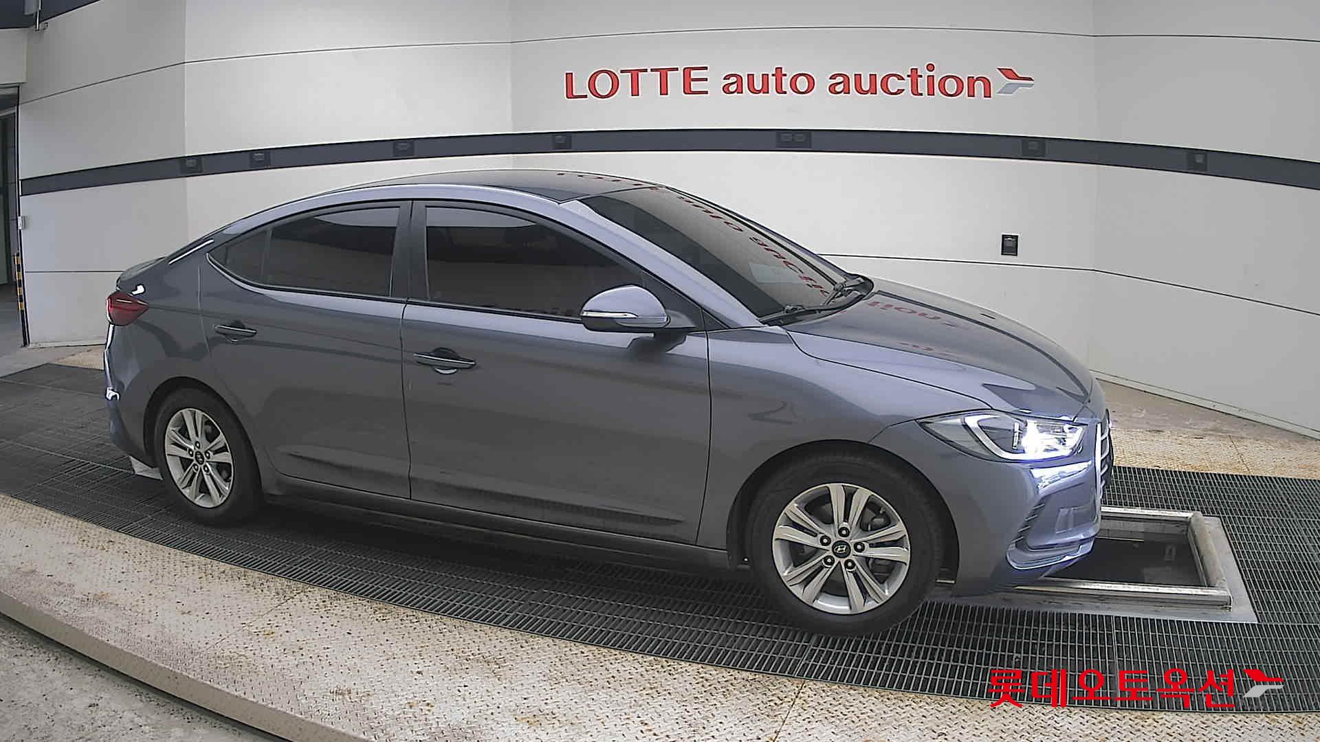 2016 - hyundai avante