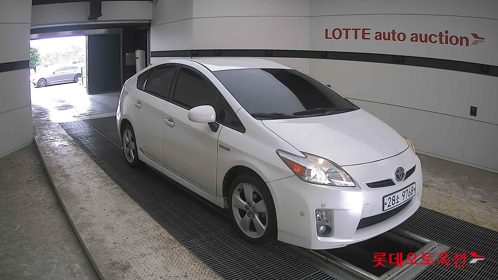 2011 - toyota prius (h) 1.8