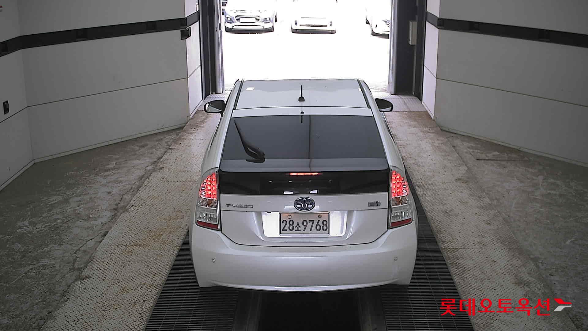 2011 - toyota prius (h) 1.8