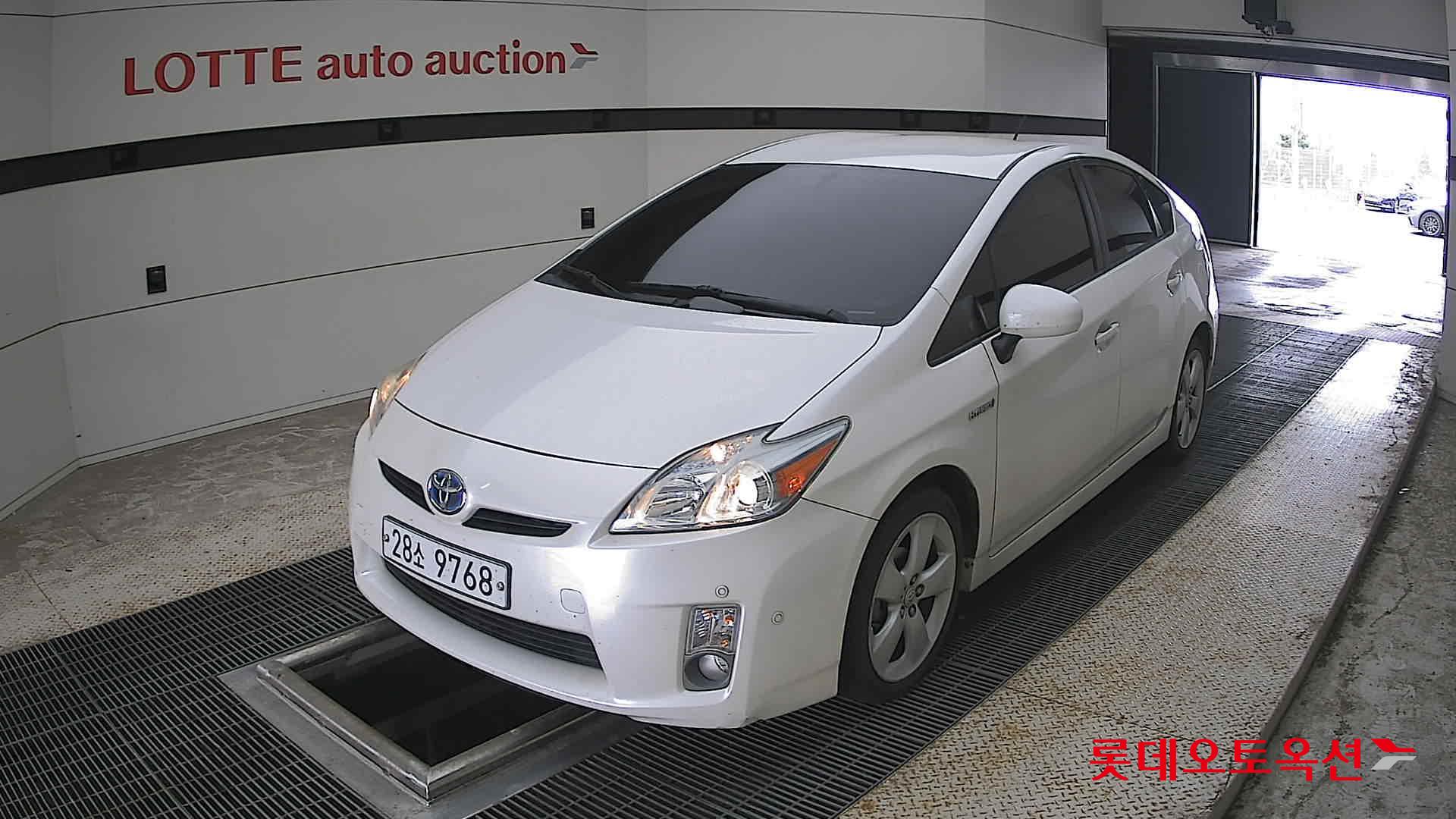 2011 - toyota prius (h) 1.8