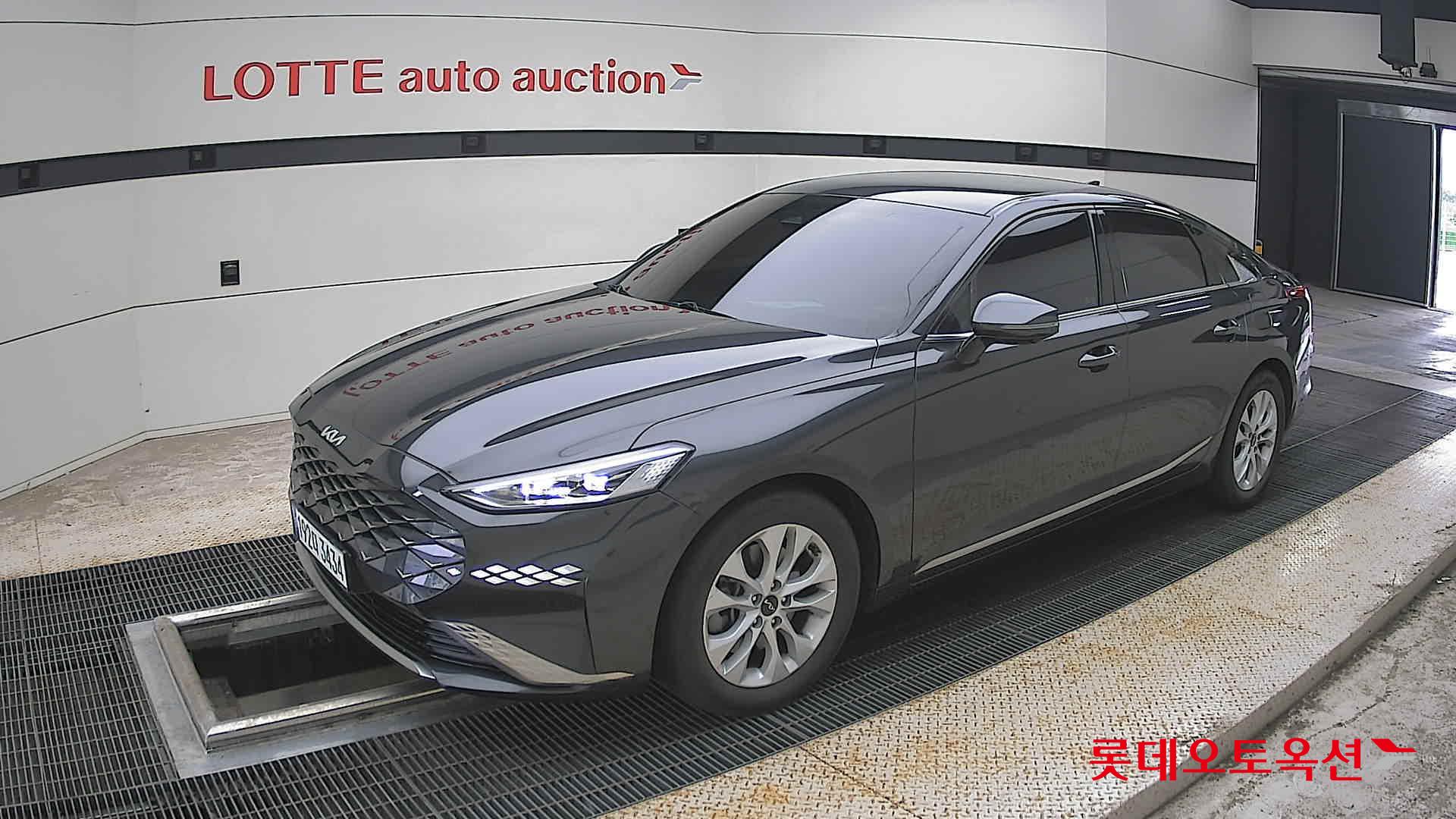 2022 - kia k8
