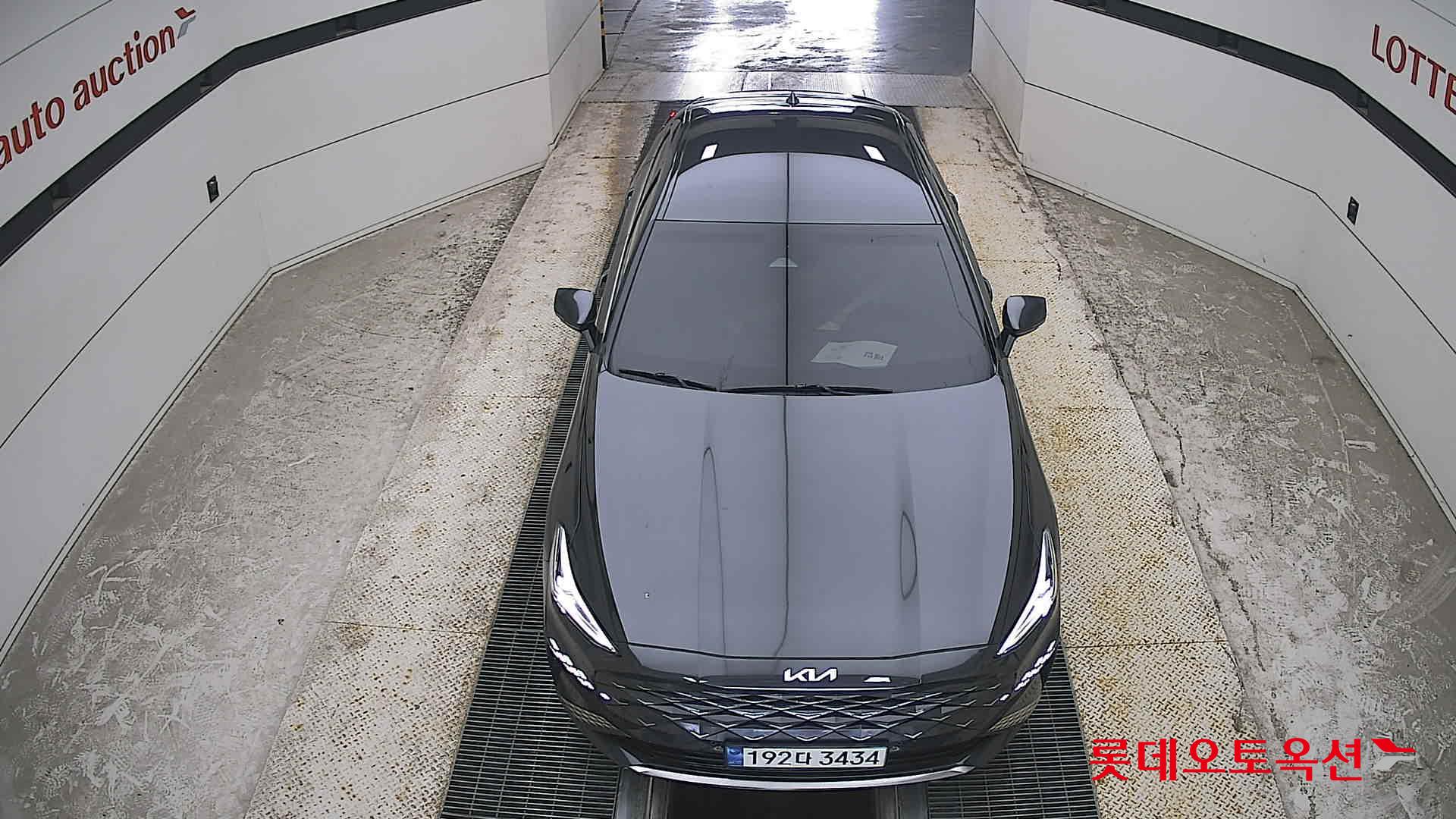 2022 - kia k8