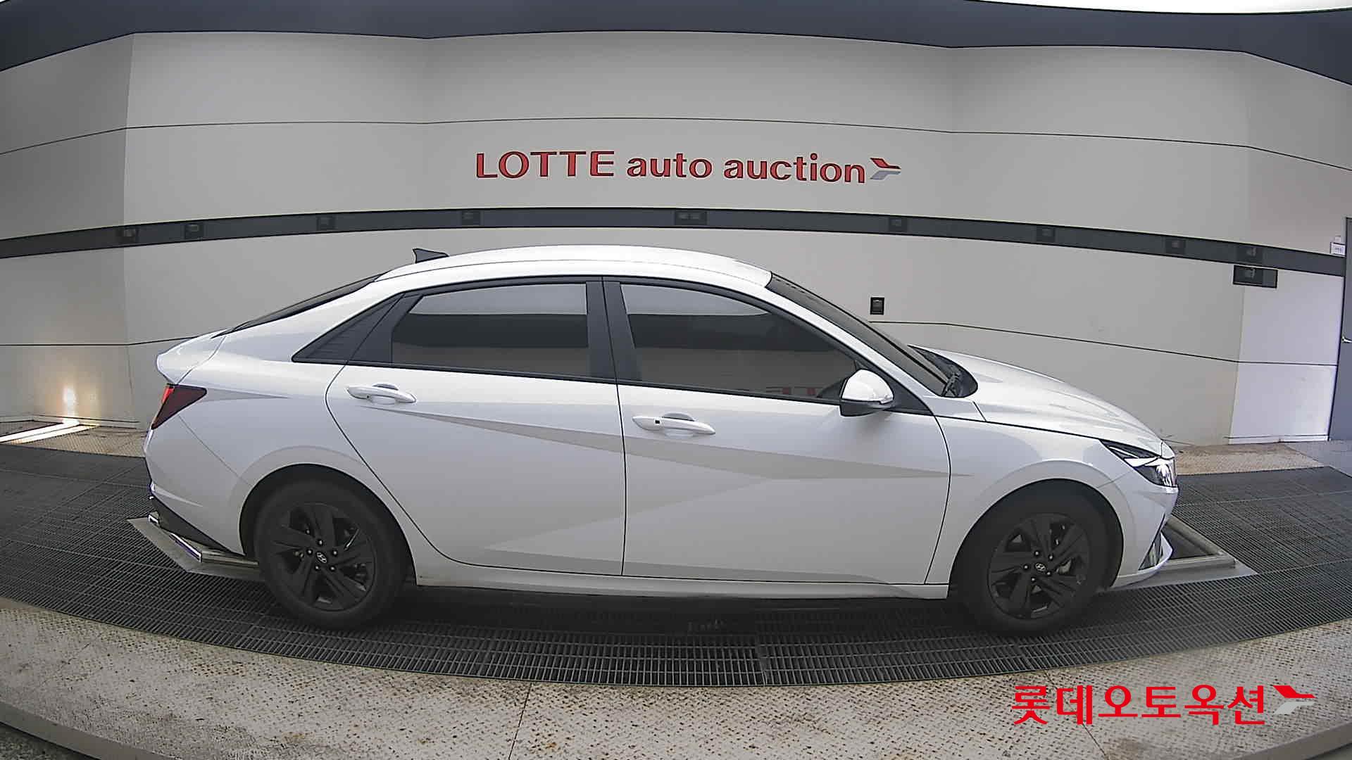 2023 - hyundai avante