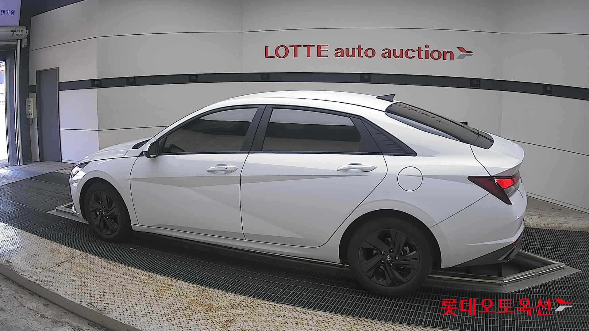 2023 - hyundai avante
