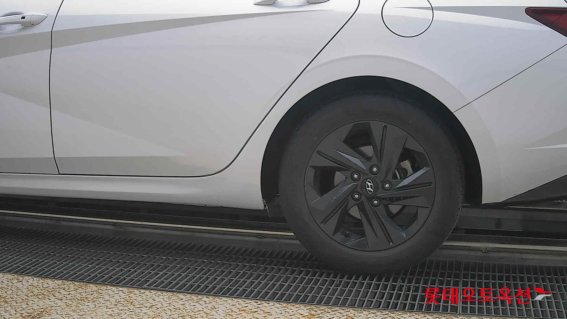 2023 - hyundai avante