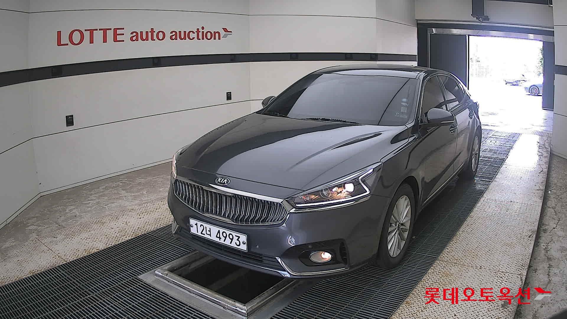 2017 - kia k7