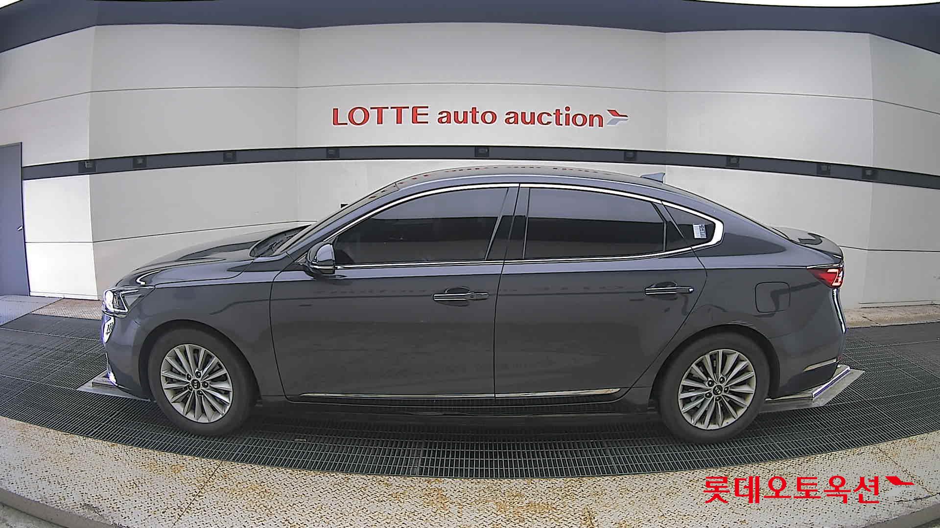 2017 - kia k7