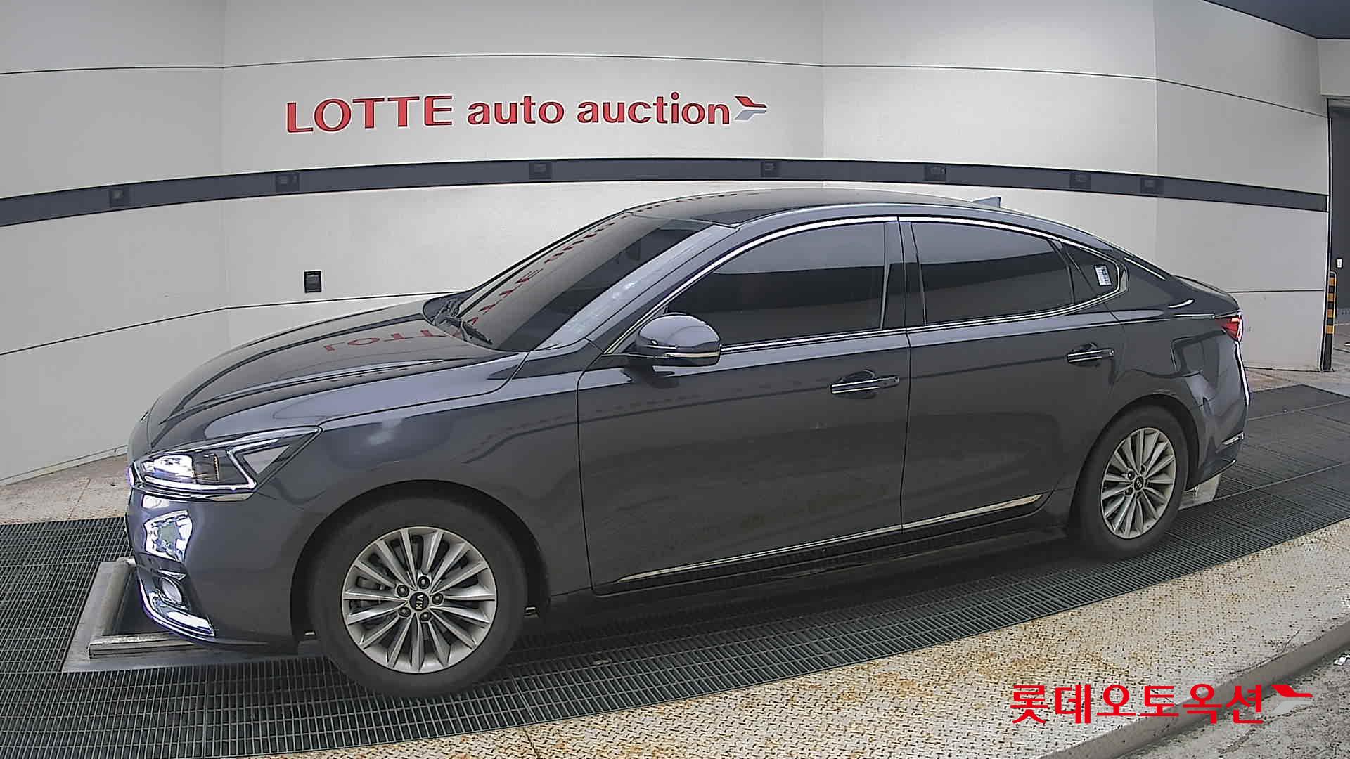 2017 - kia k7