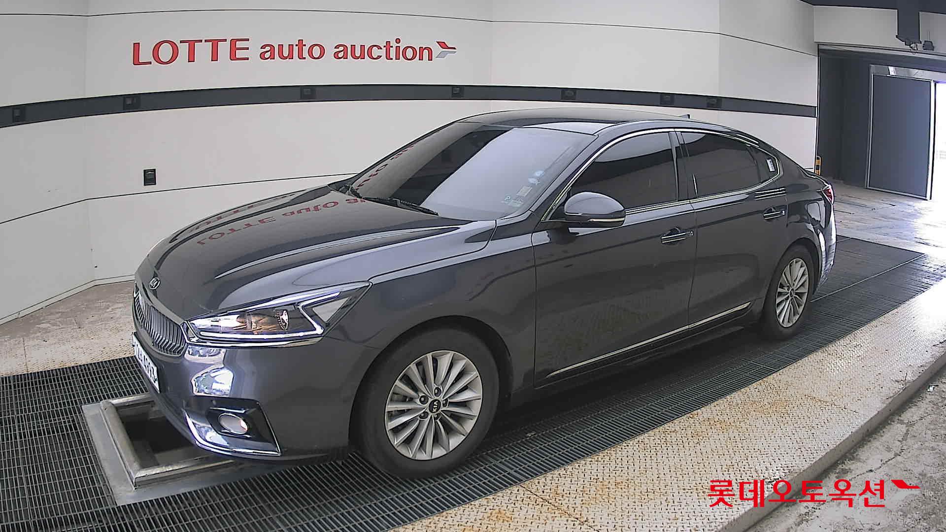 2017 - kia k7