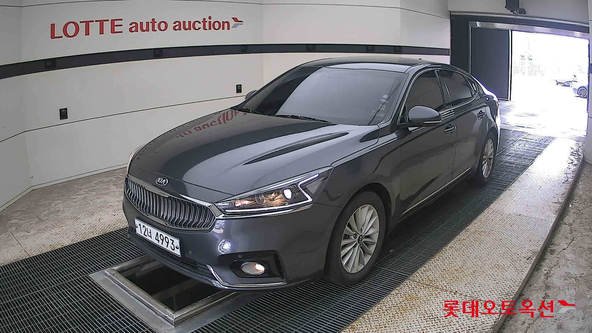 2017 - kia k7
