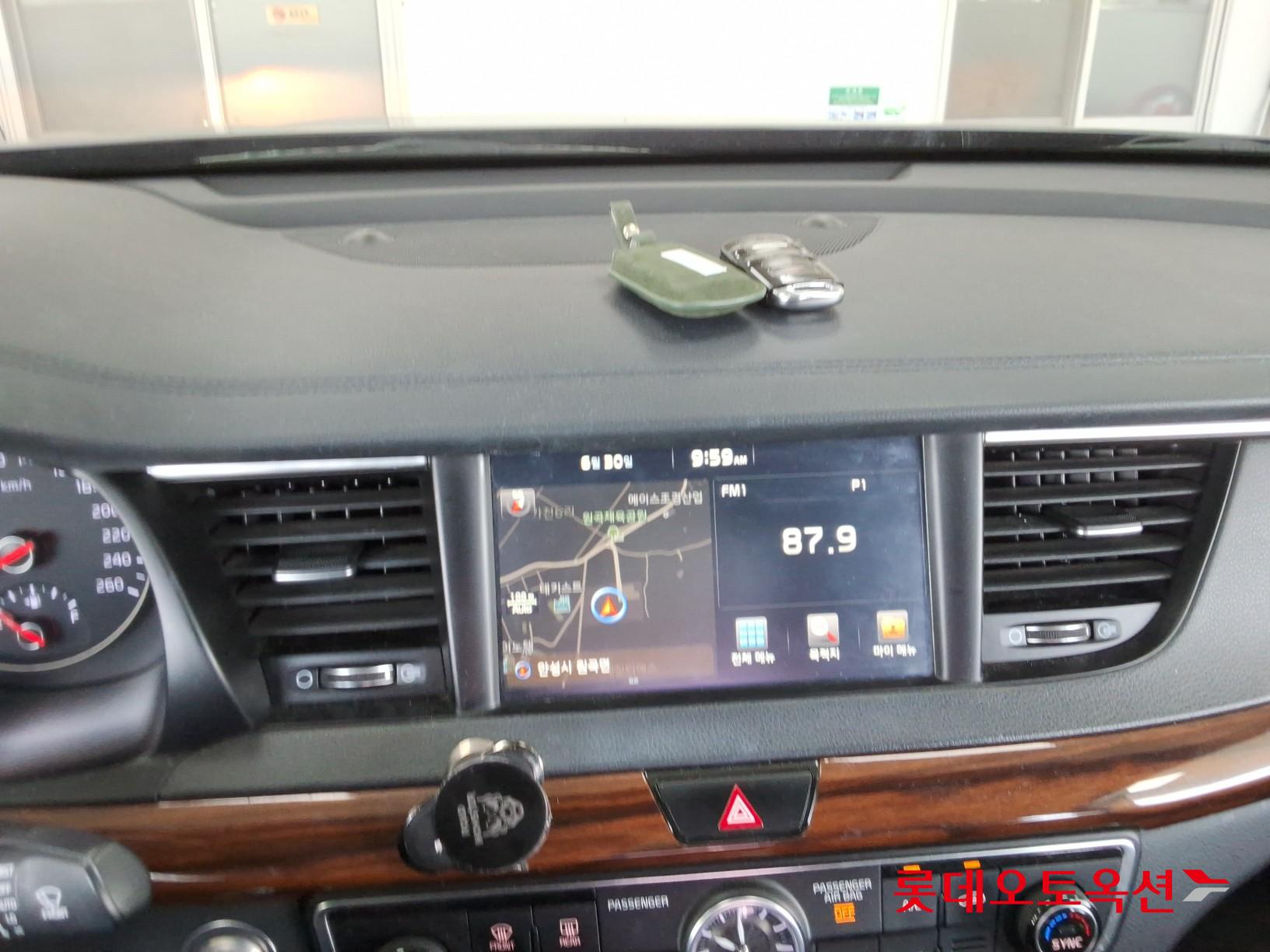 2017 - kia k7