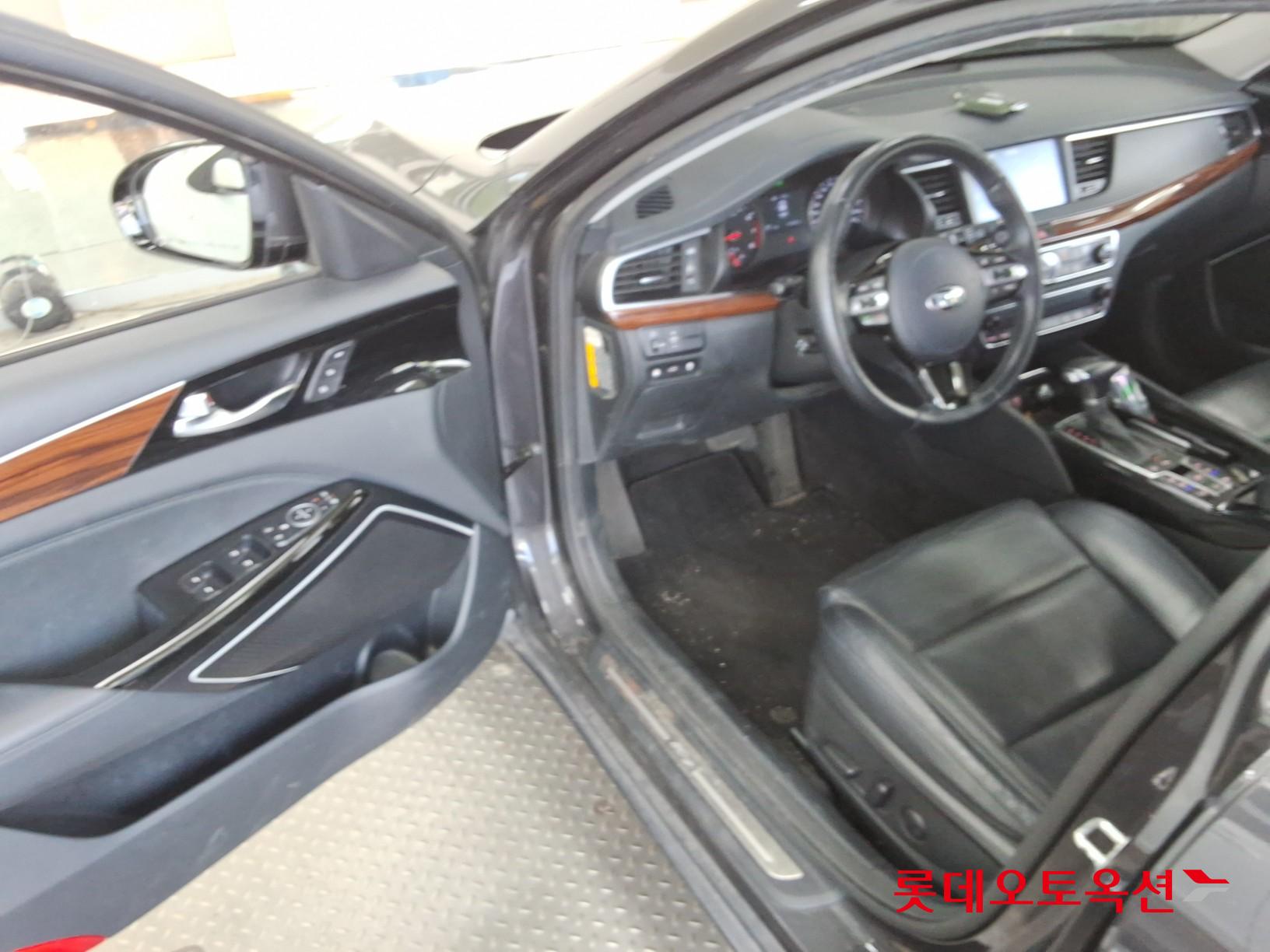 2017 - kia k7
