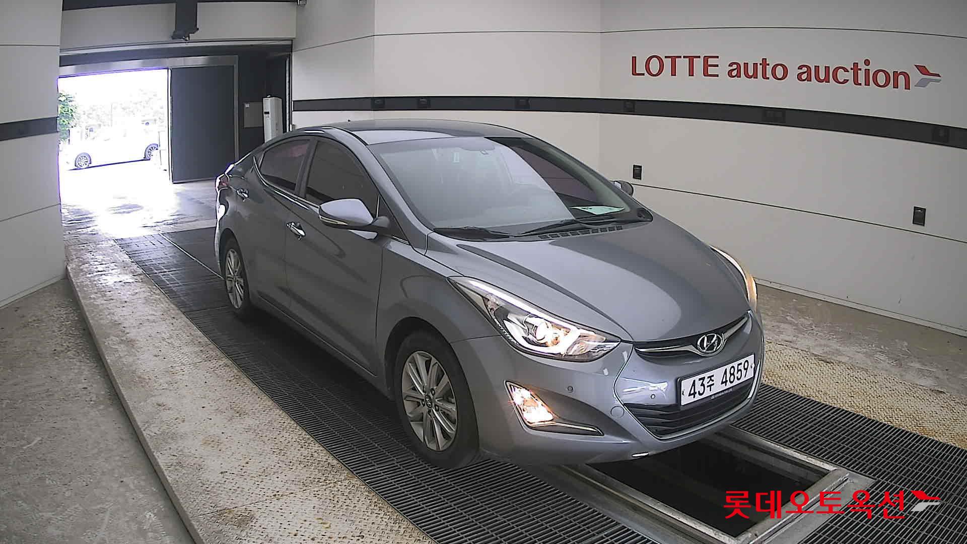 2016 - hyundai avante