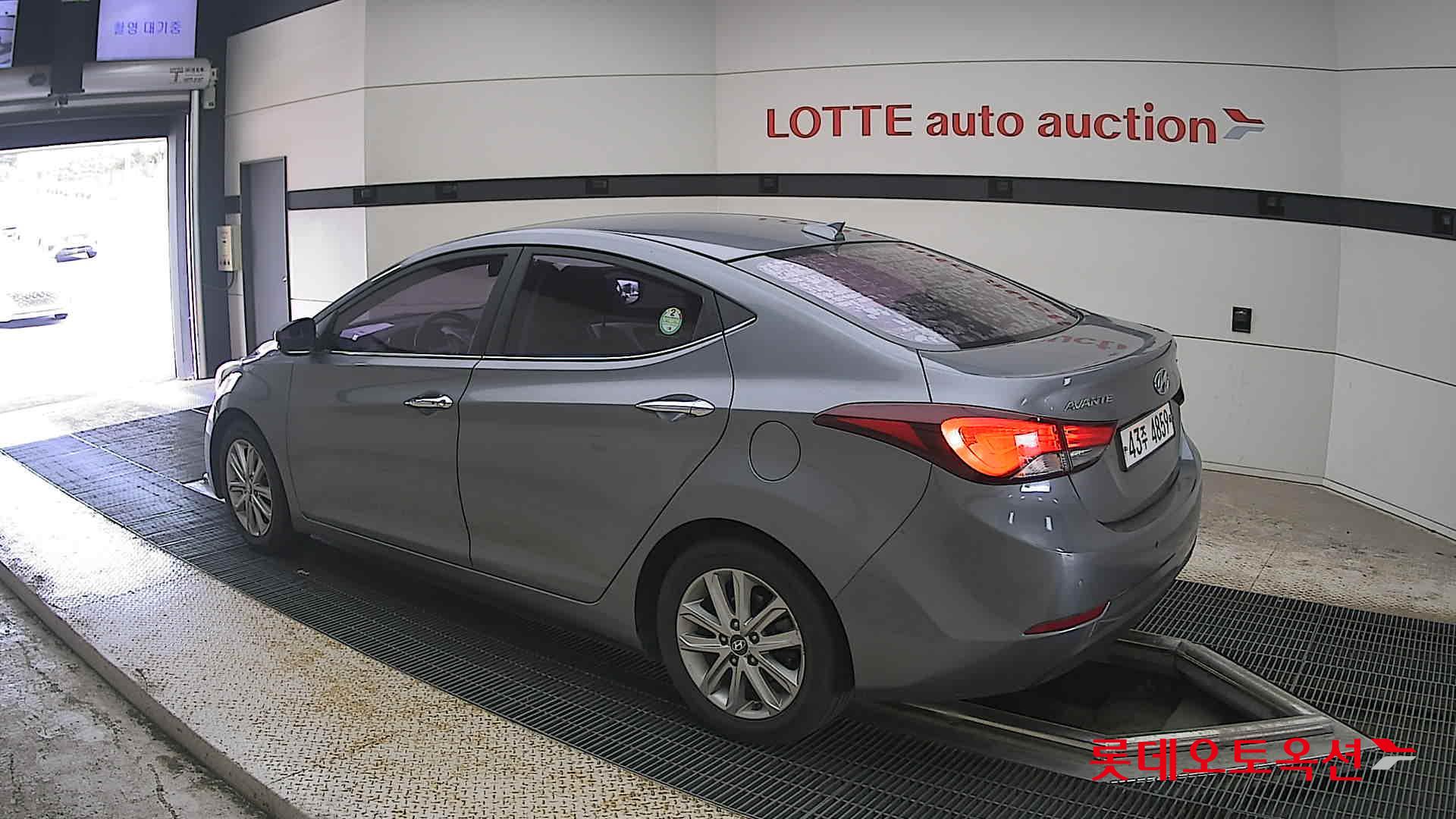 2016 - hyundai avante