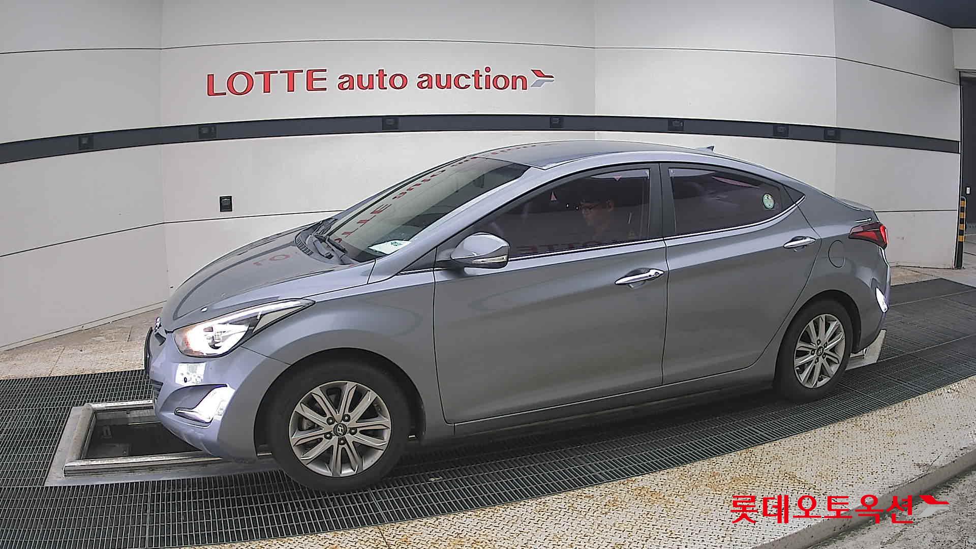 2016 - hyundai avante