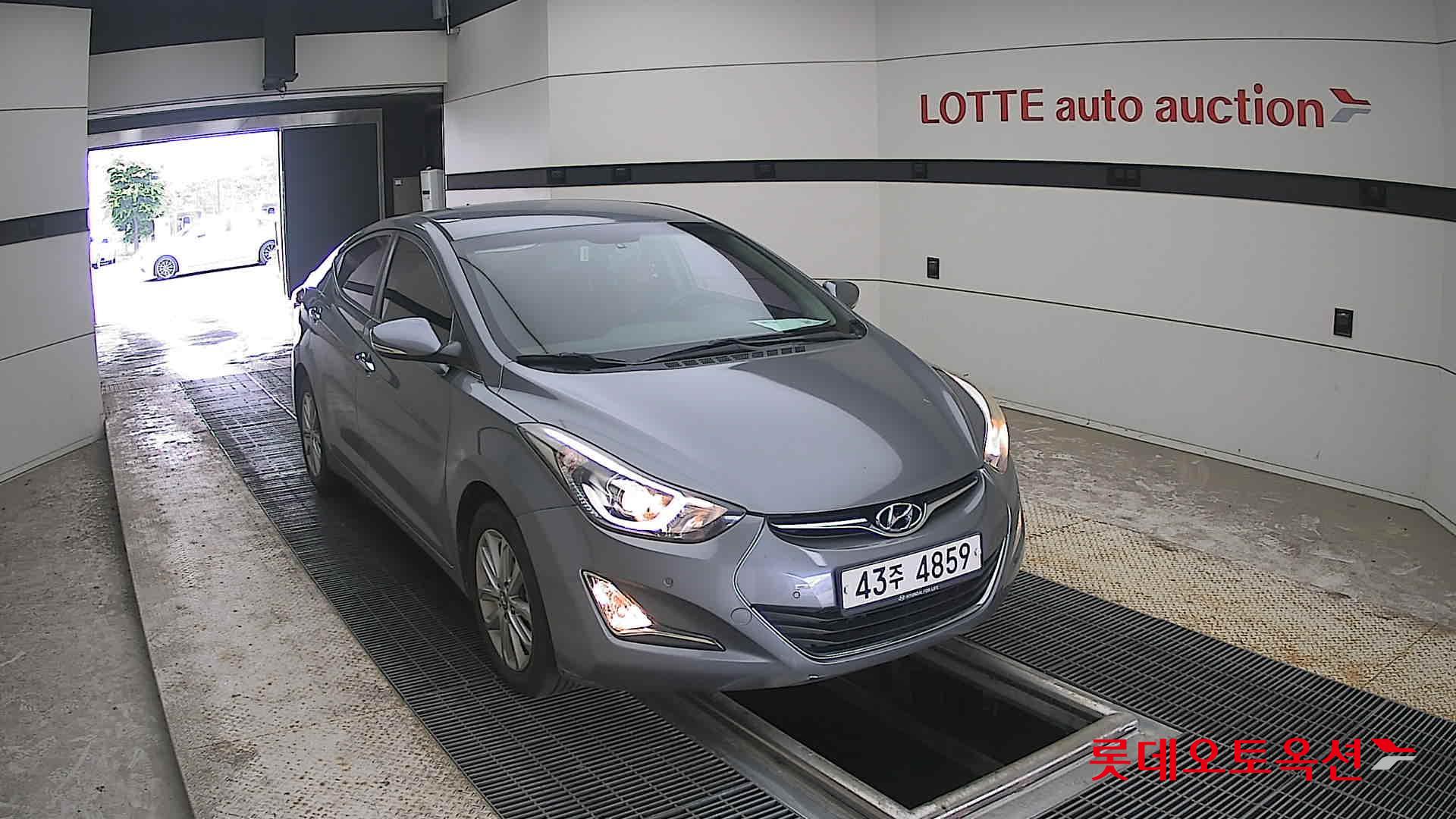 2016 - hyundai avante