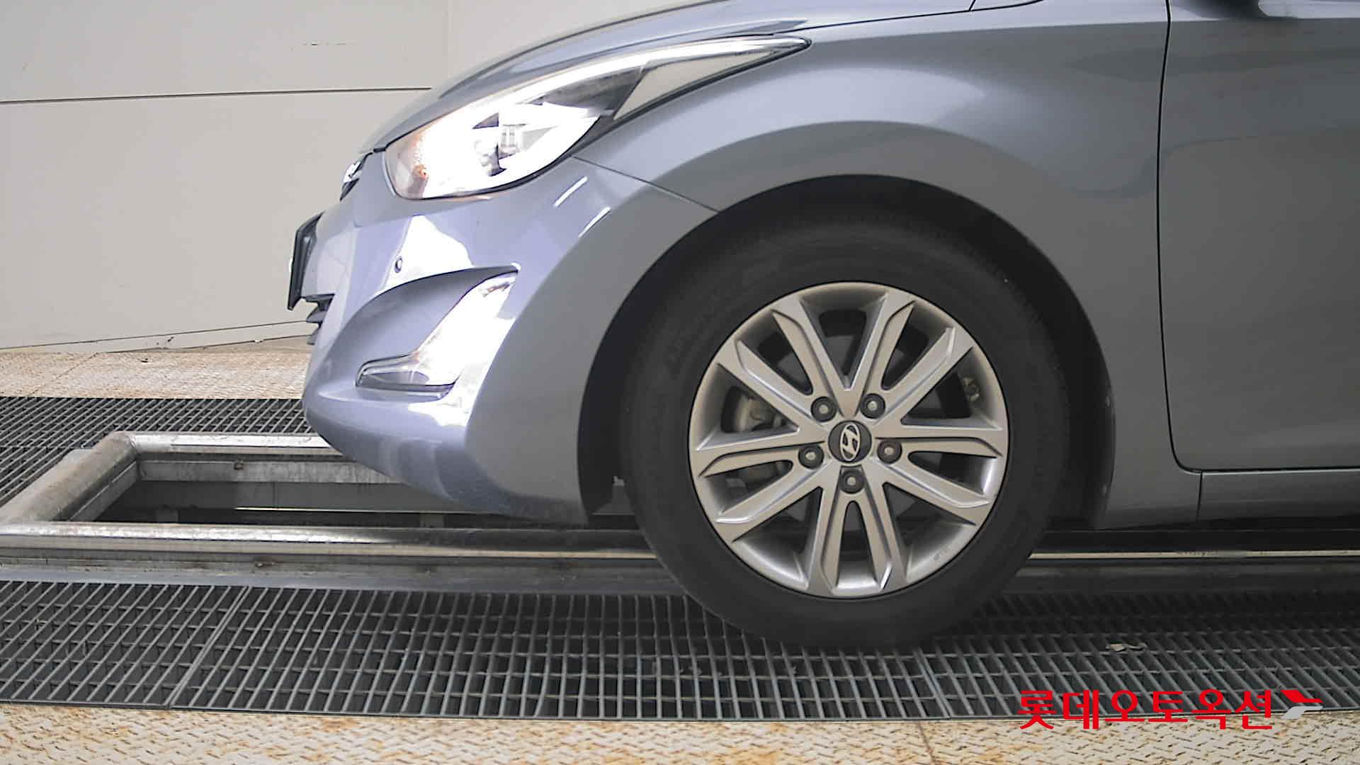 2016 - hyundai avante