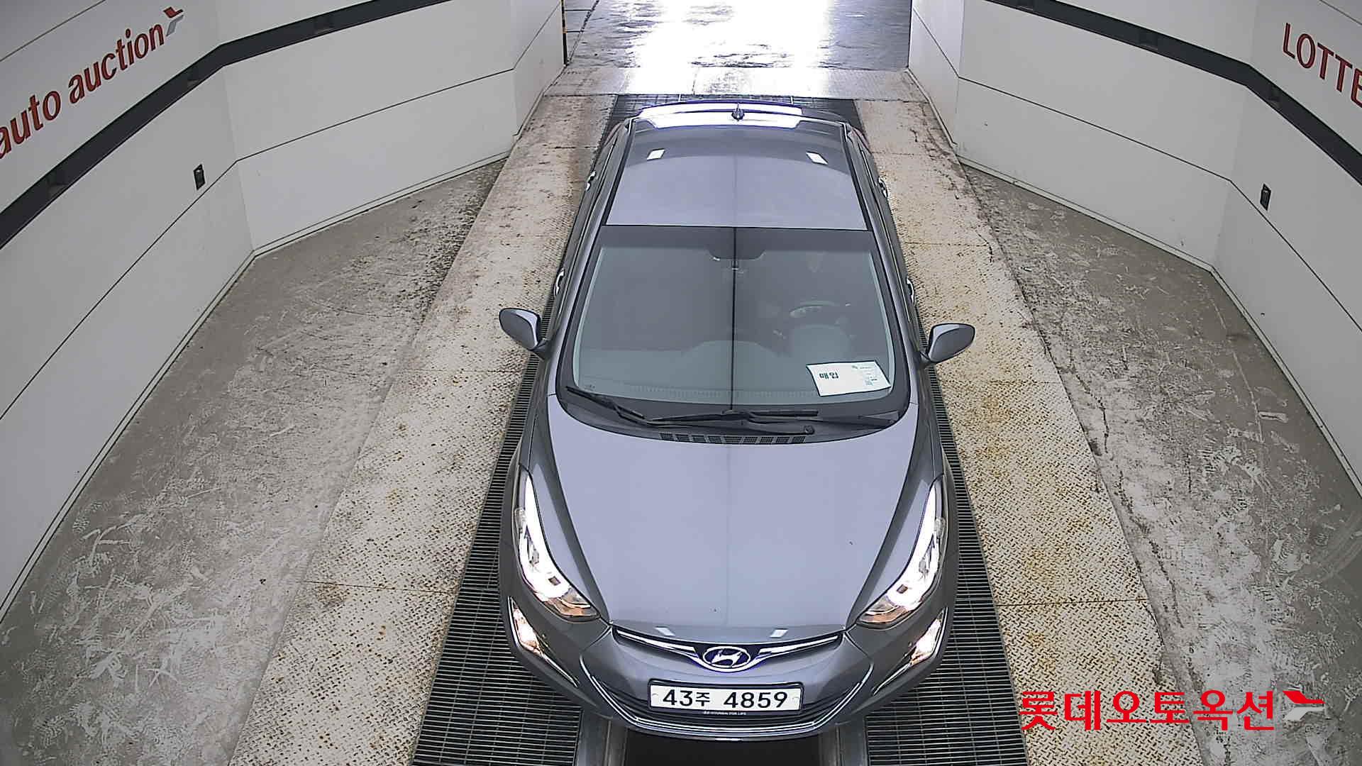 2016 - hyundai avante