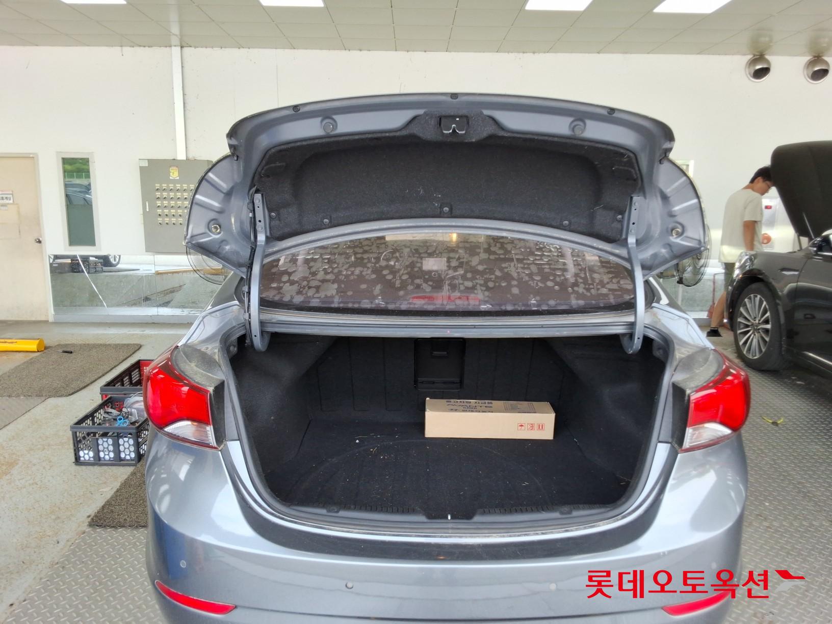 2016 - hyundai avante