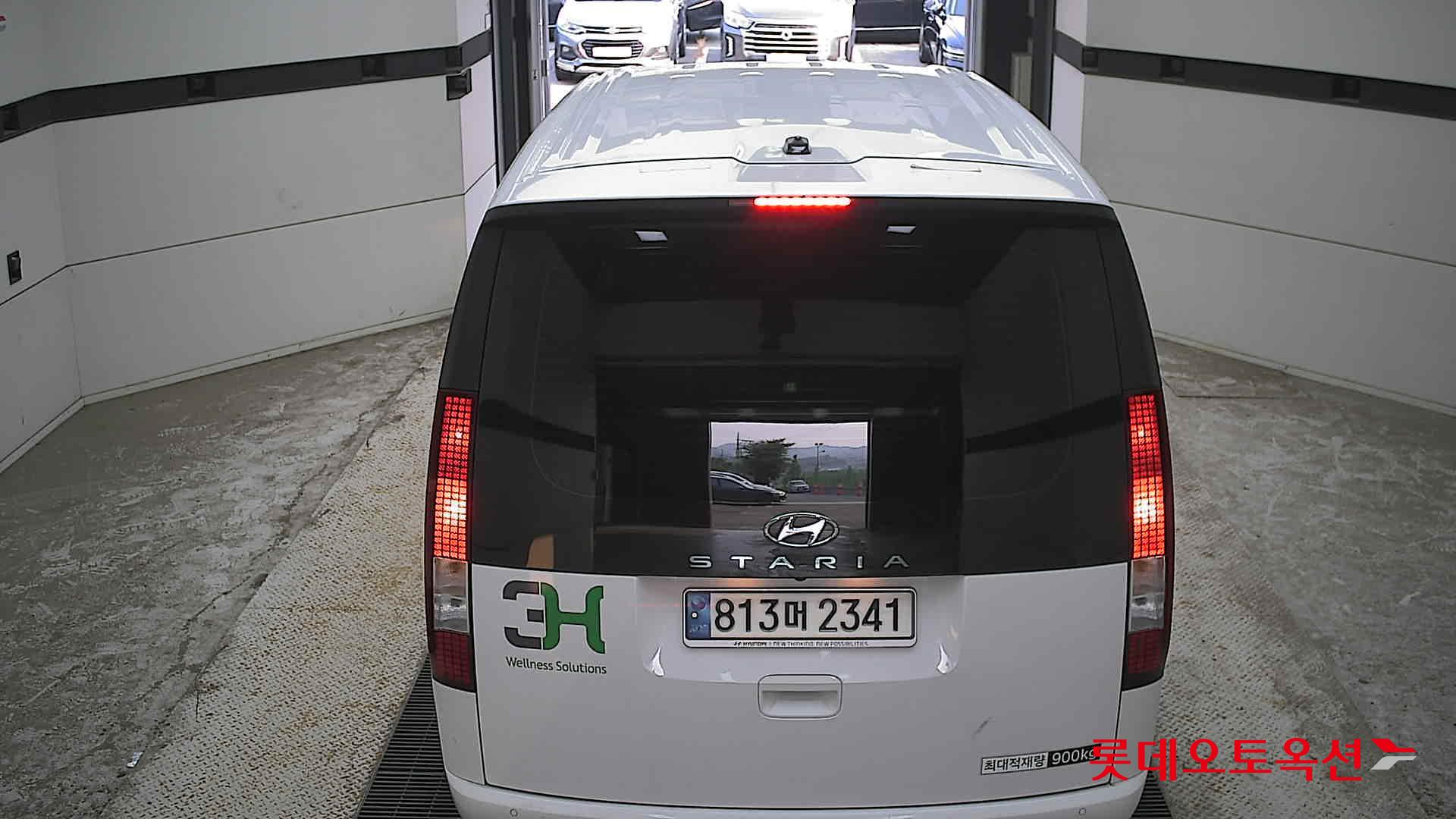 2023 - hyundai staria
