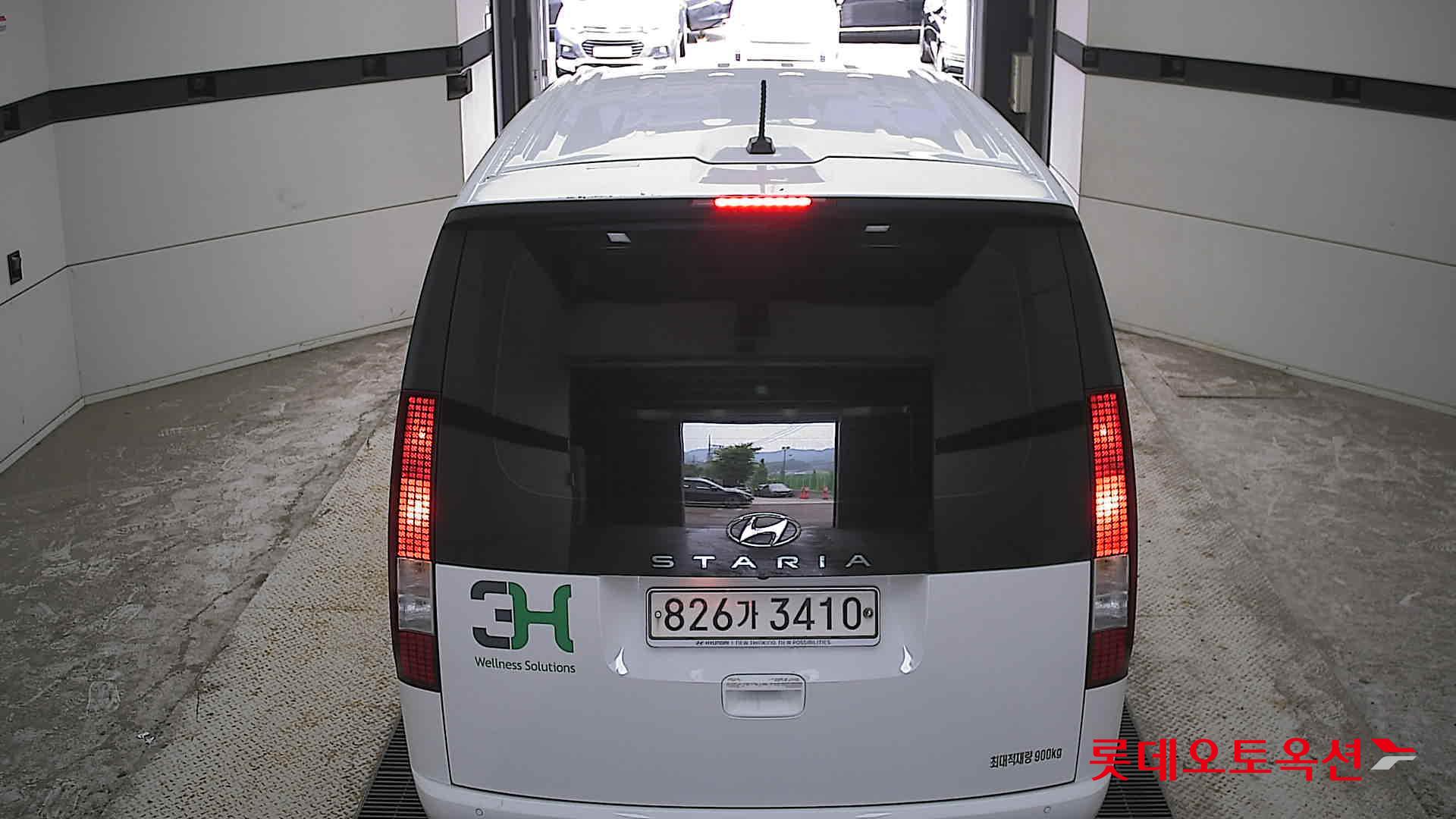 2022 - hyundai staria