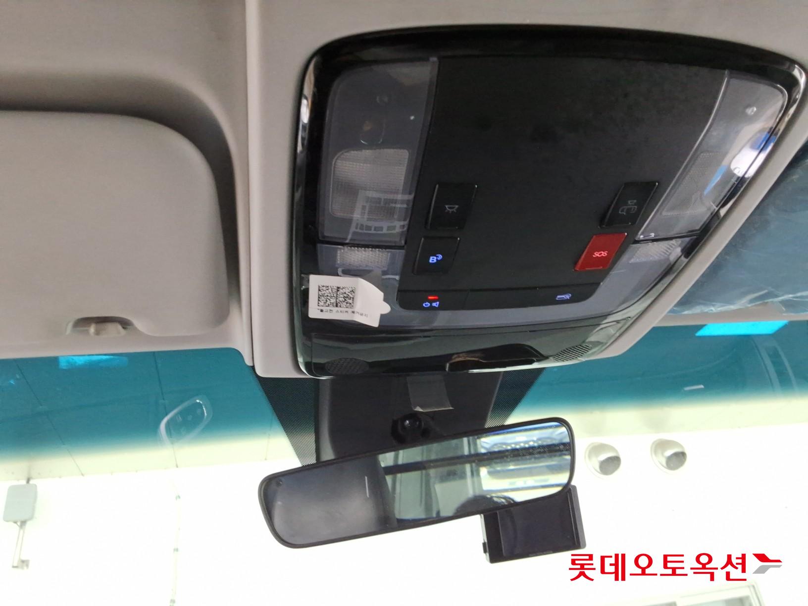 2022 - hyundai staria